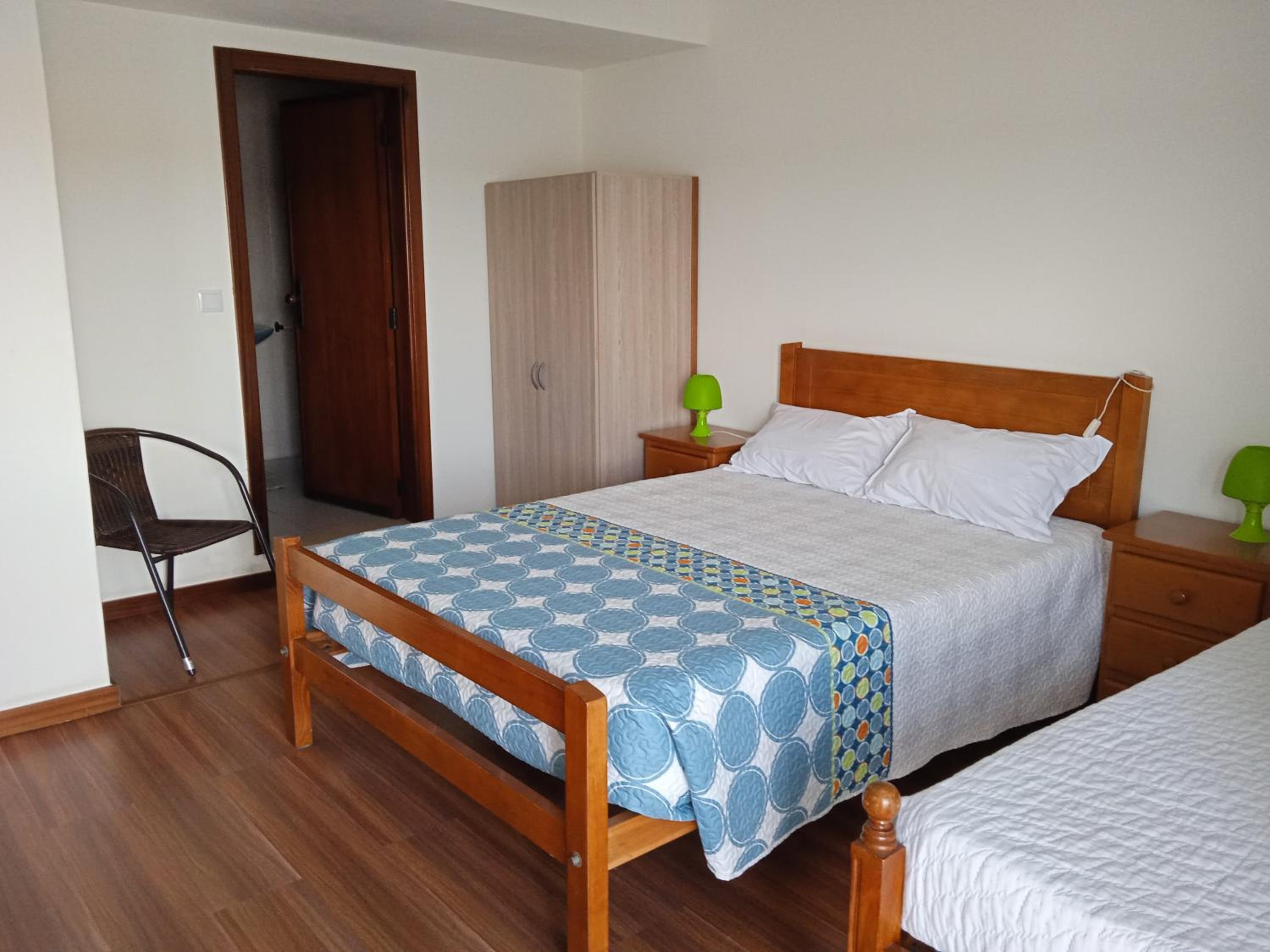 Triple Room with Bathroom - Photo 7