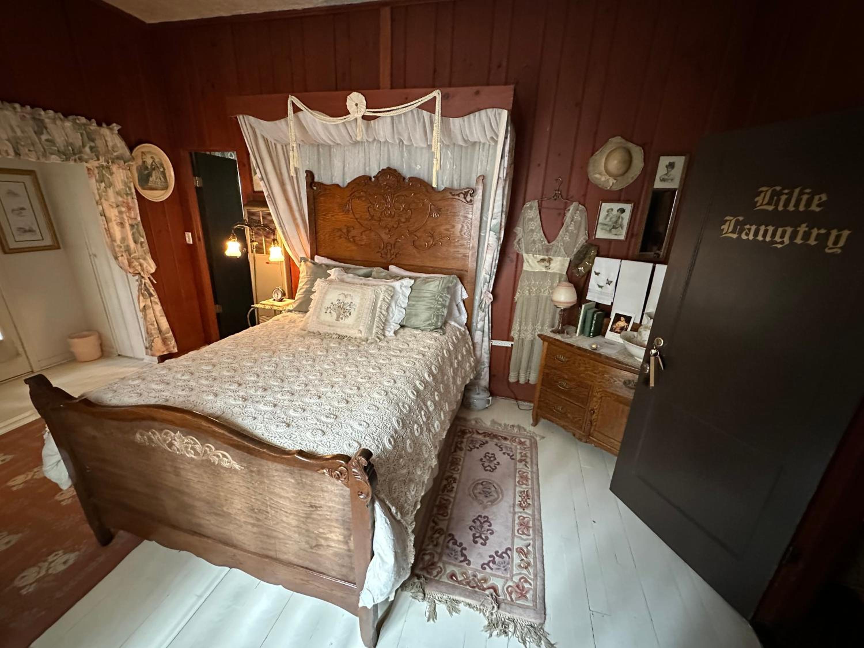 Double Room with Patio photo 2