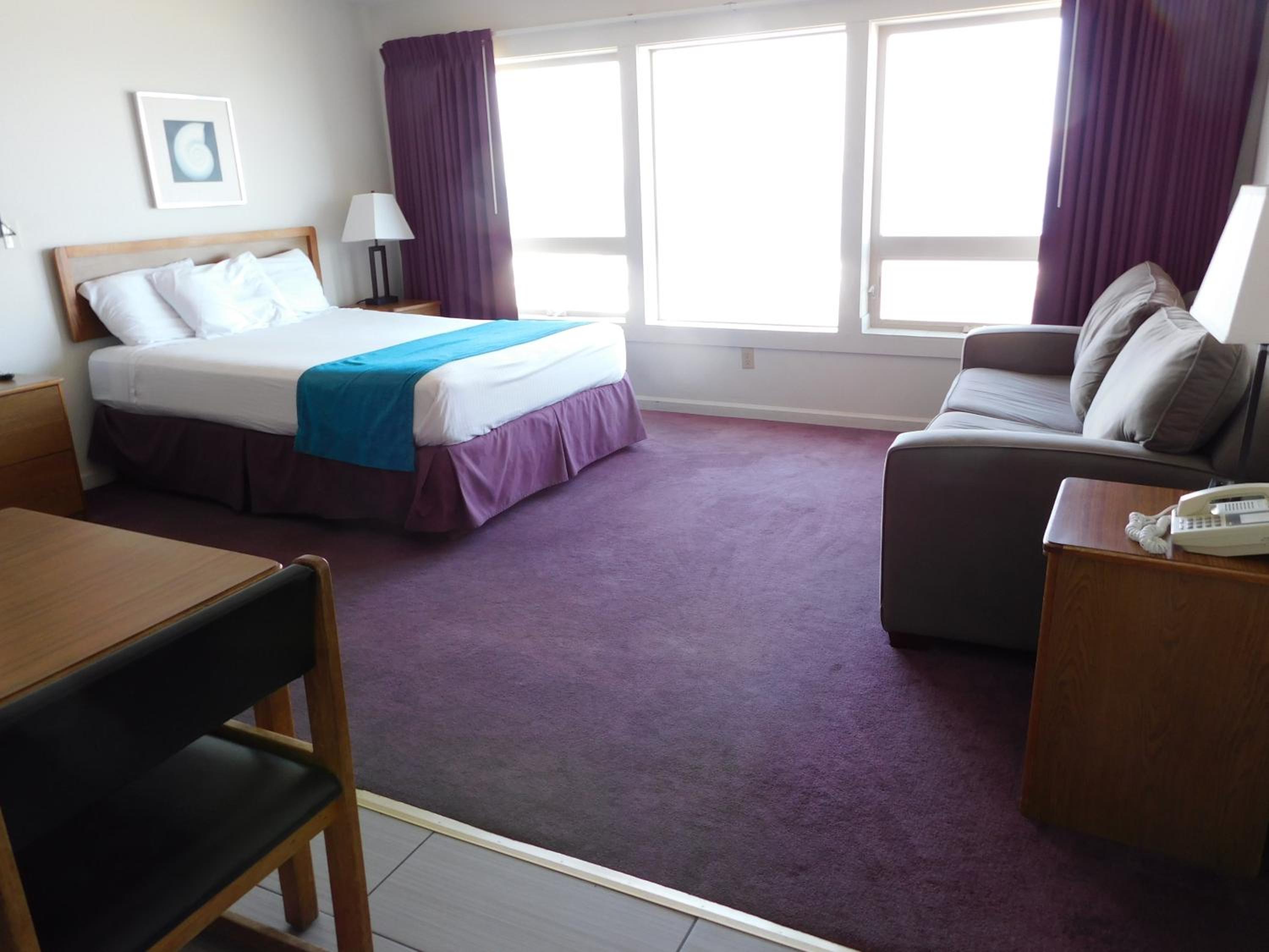 Queen Suite