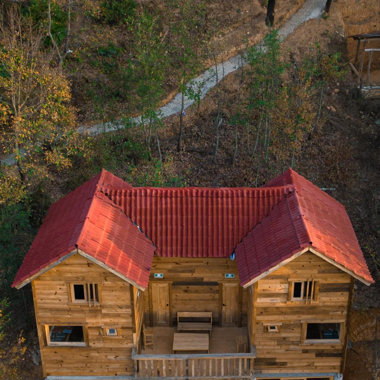Two-Bedroom Chalet - Photo 3