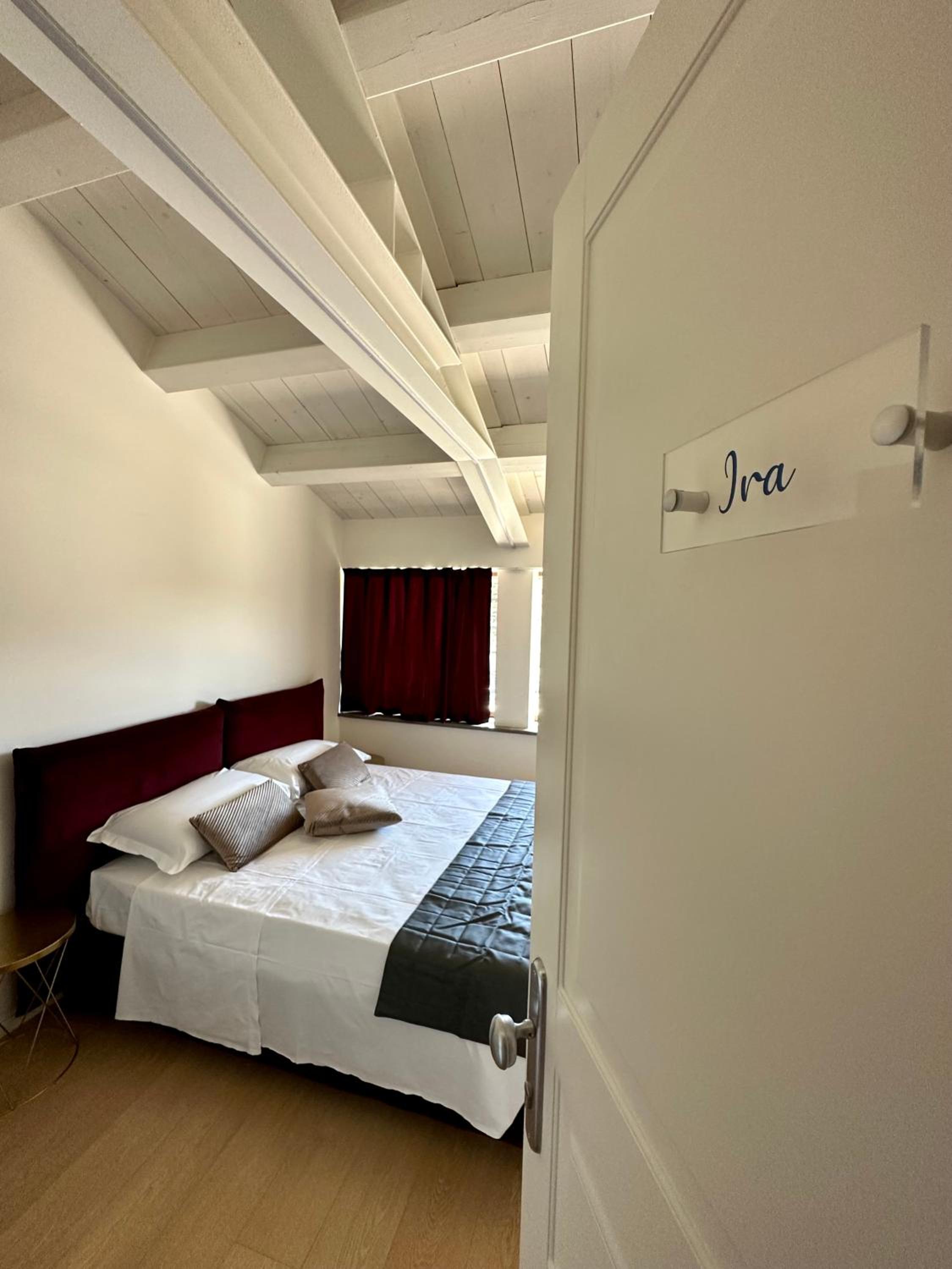 Deluxe Room photo 1