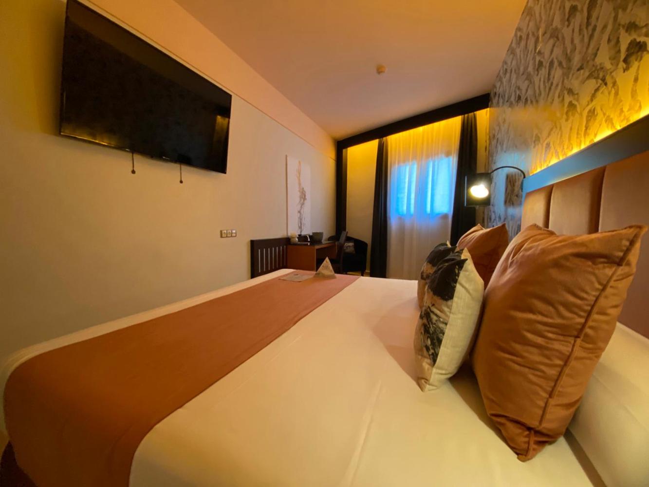 Double Room - Photo 1