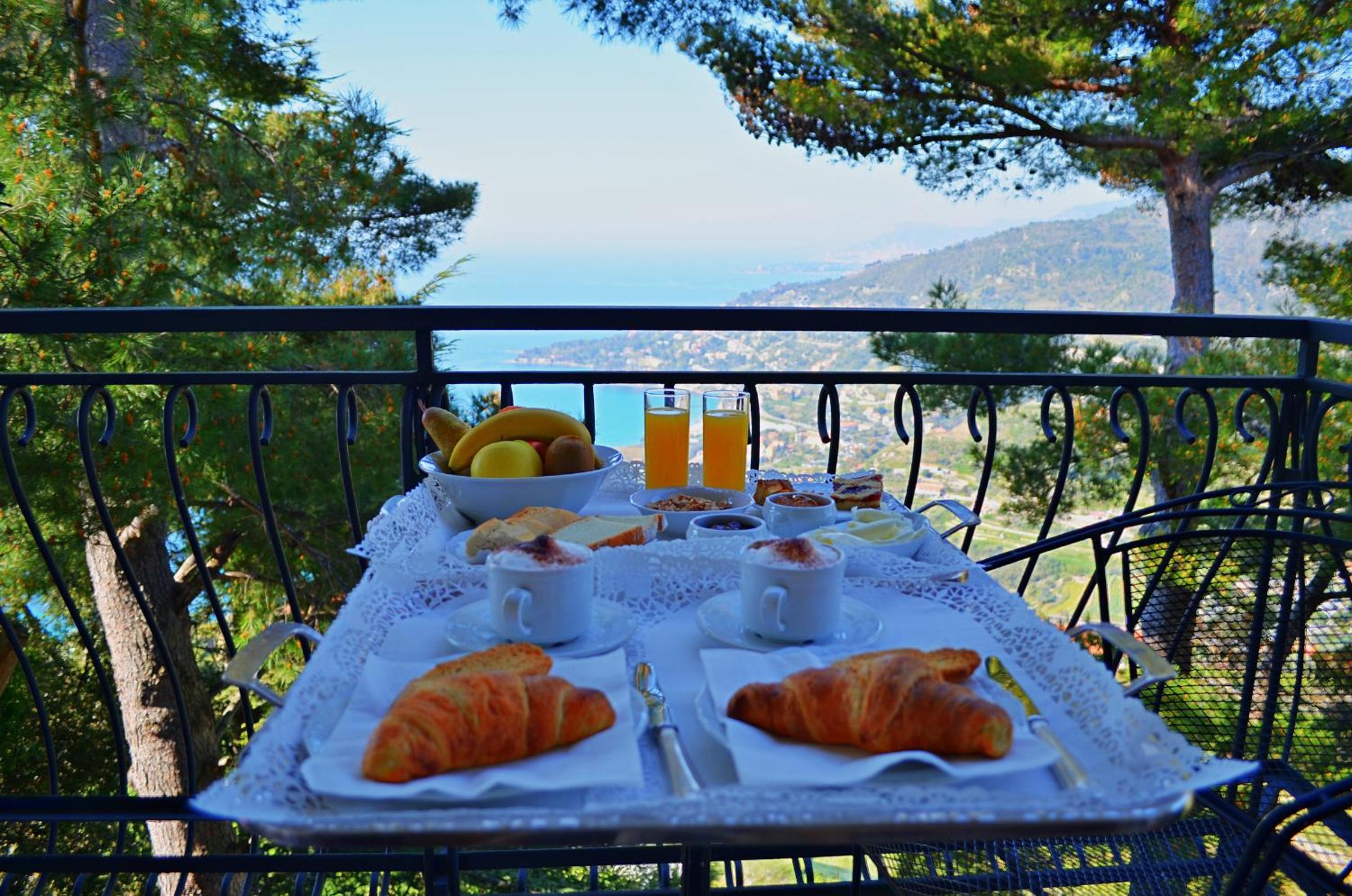 Suite with Sea View - Photo 7