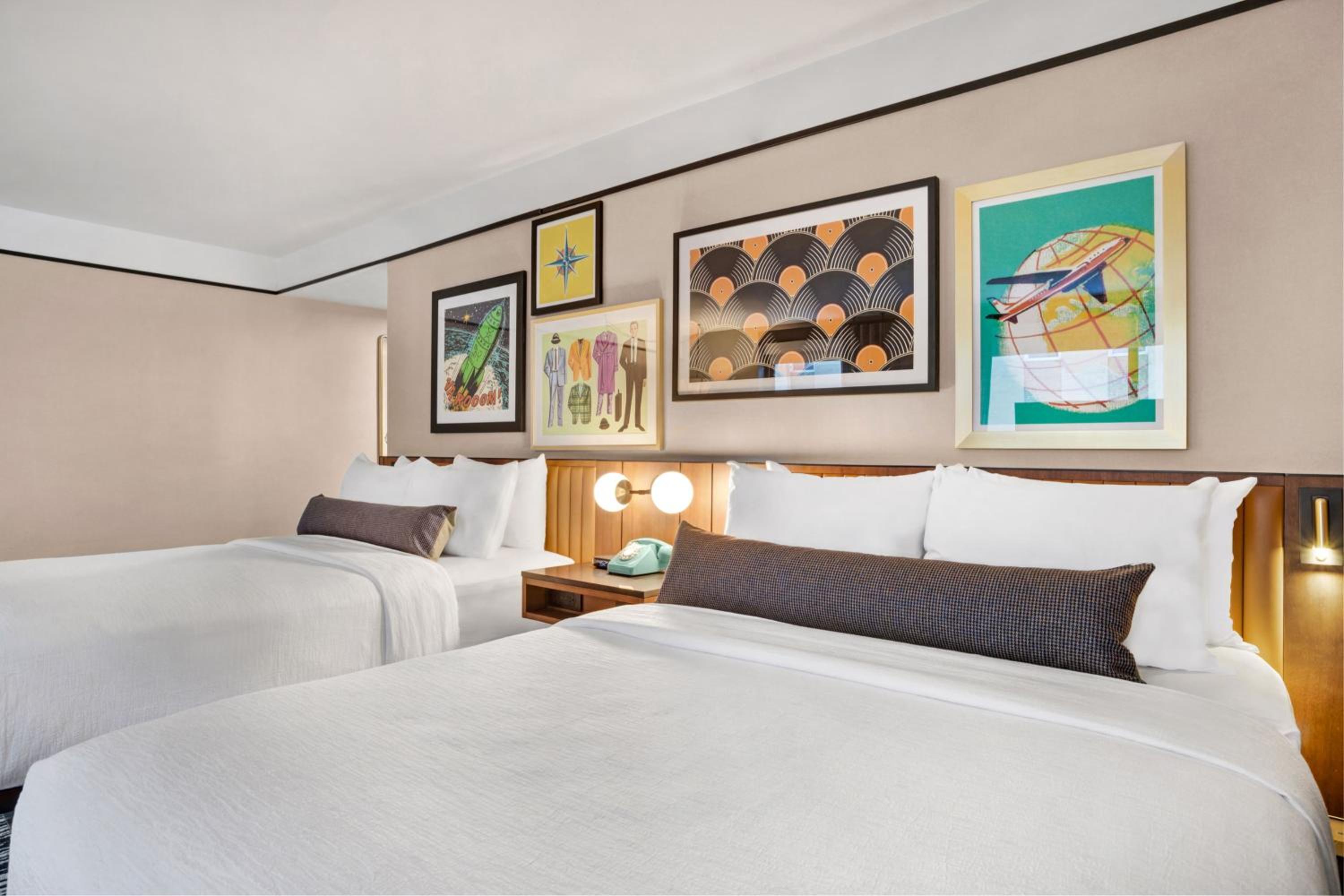2 Queen Standard Room City View - Photo 1