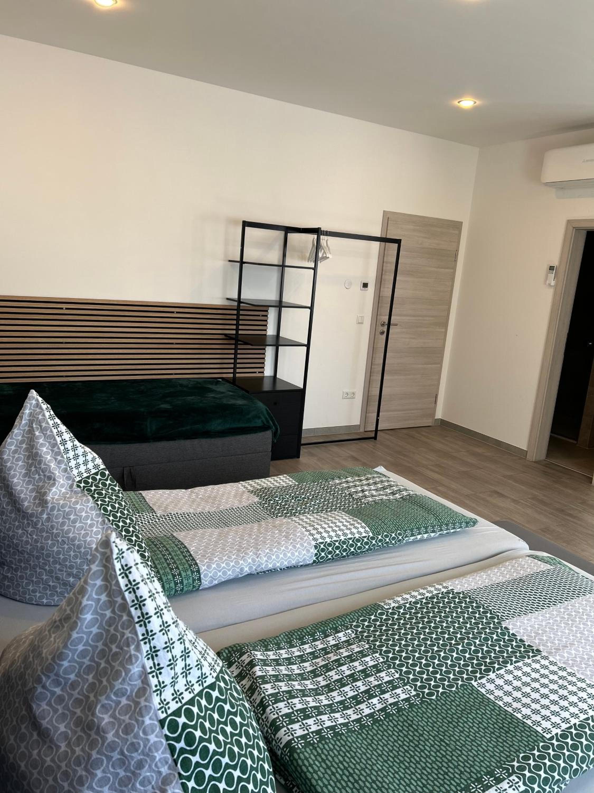 One-Bedroom Apartment photo 3