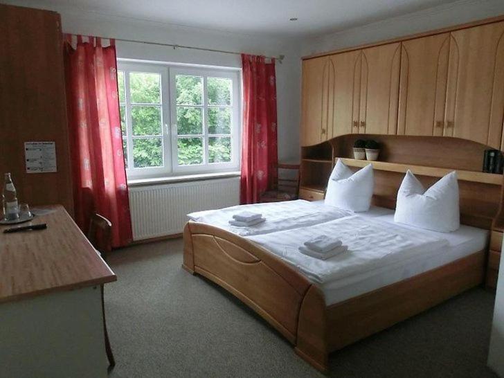 Double Room - Photo 6