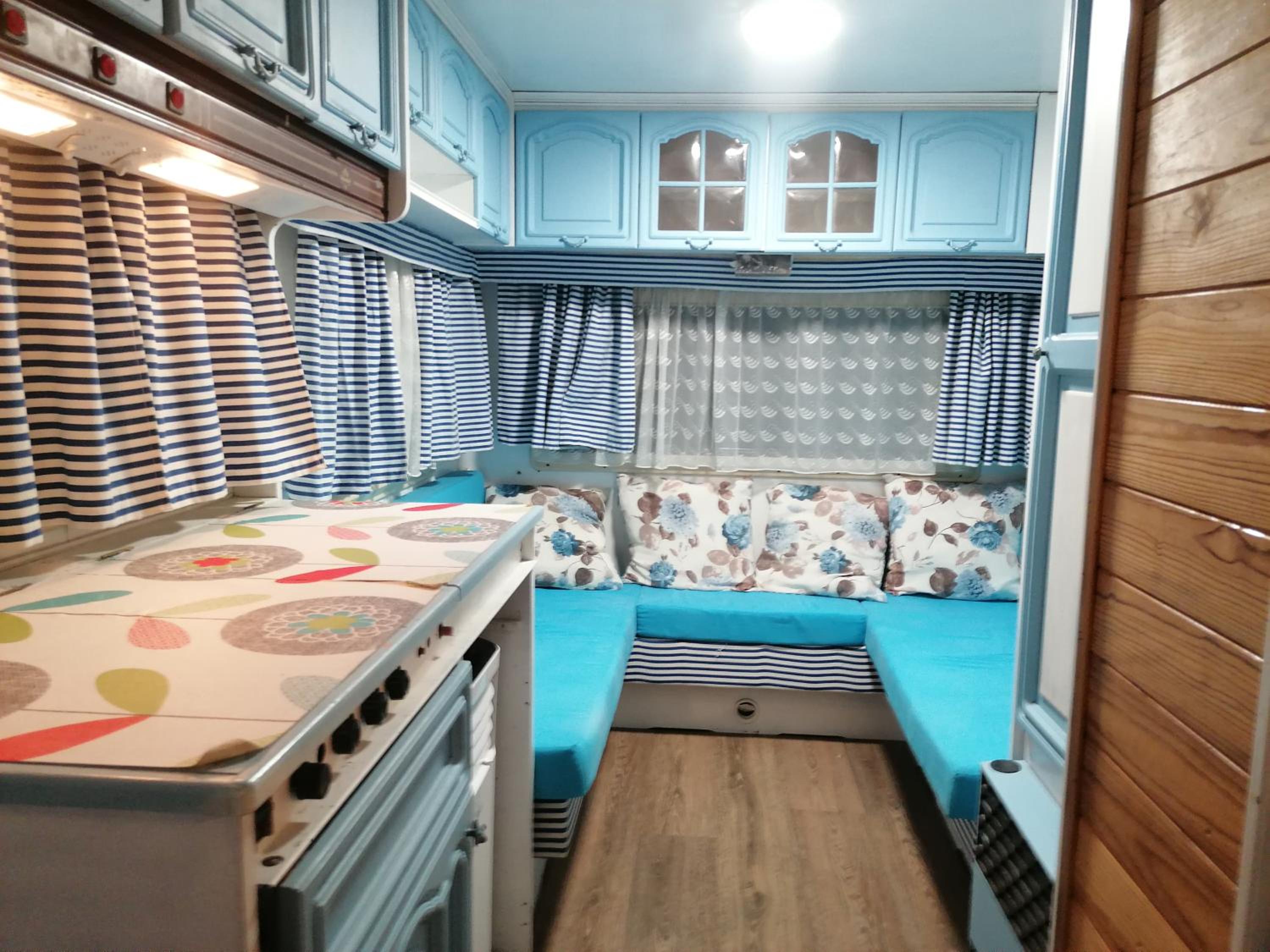 Caravan photo 2