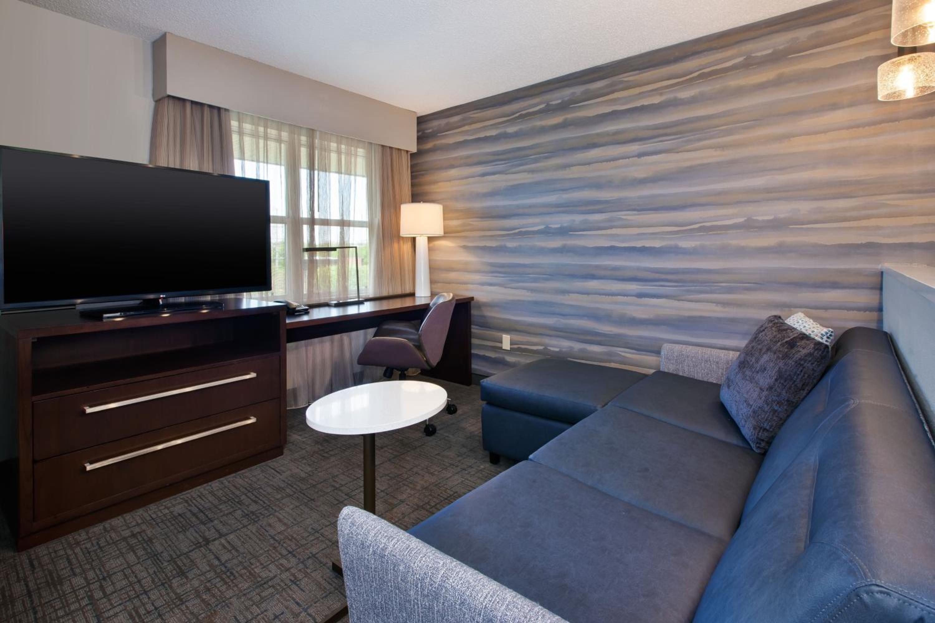 One-Bedroom King Suite with Sofa Bed - Photo 1