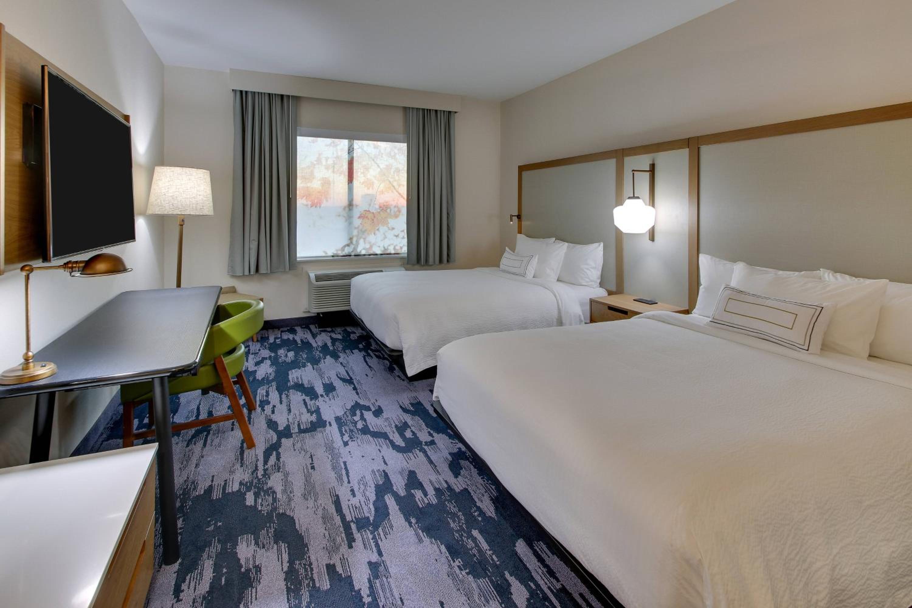 Guest room, 2 Queen - Photo 1
