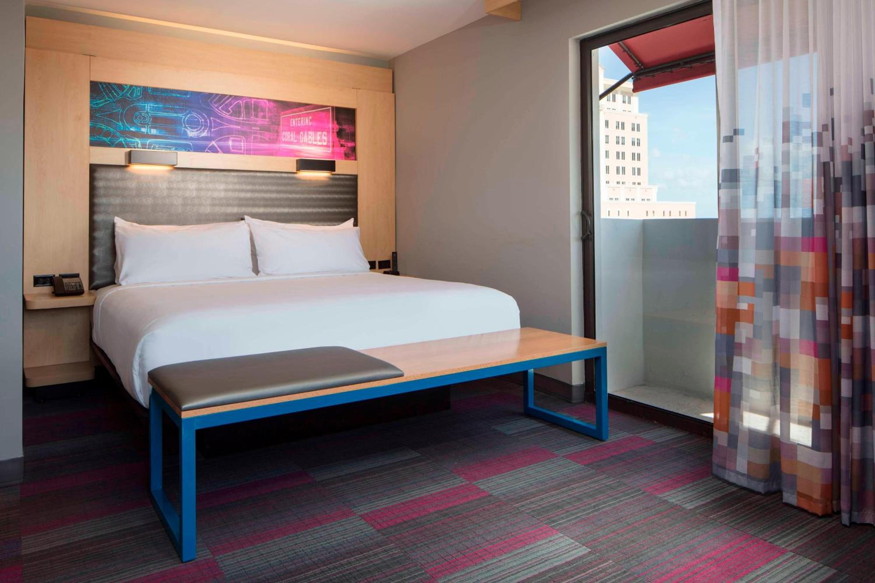 Aloft Guest Room, Guest room, 1 King photo 2
