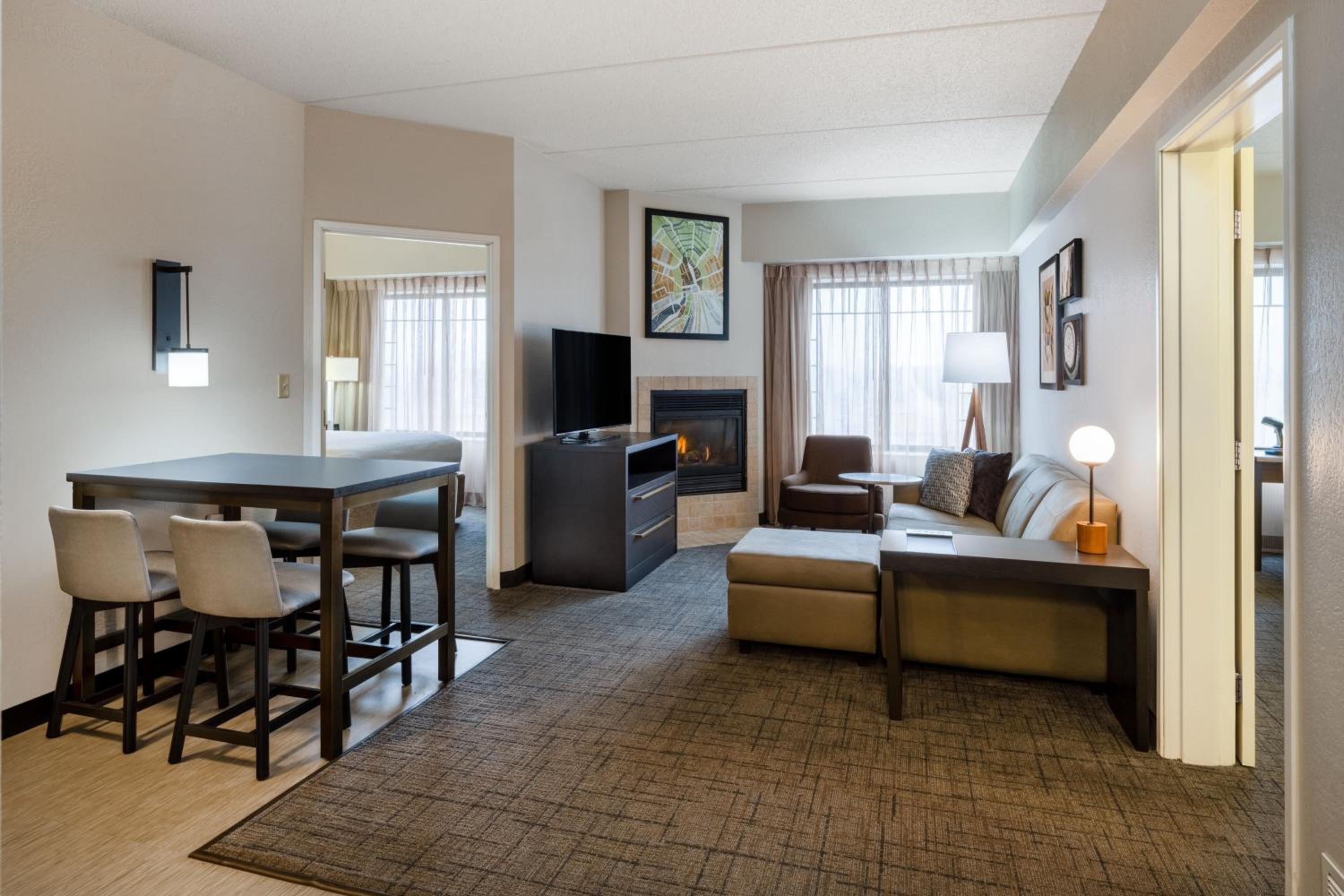 Two-Bedroom Suite - Photo 1