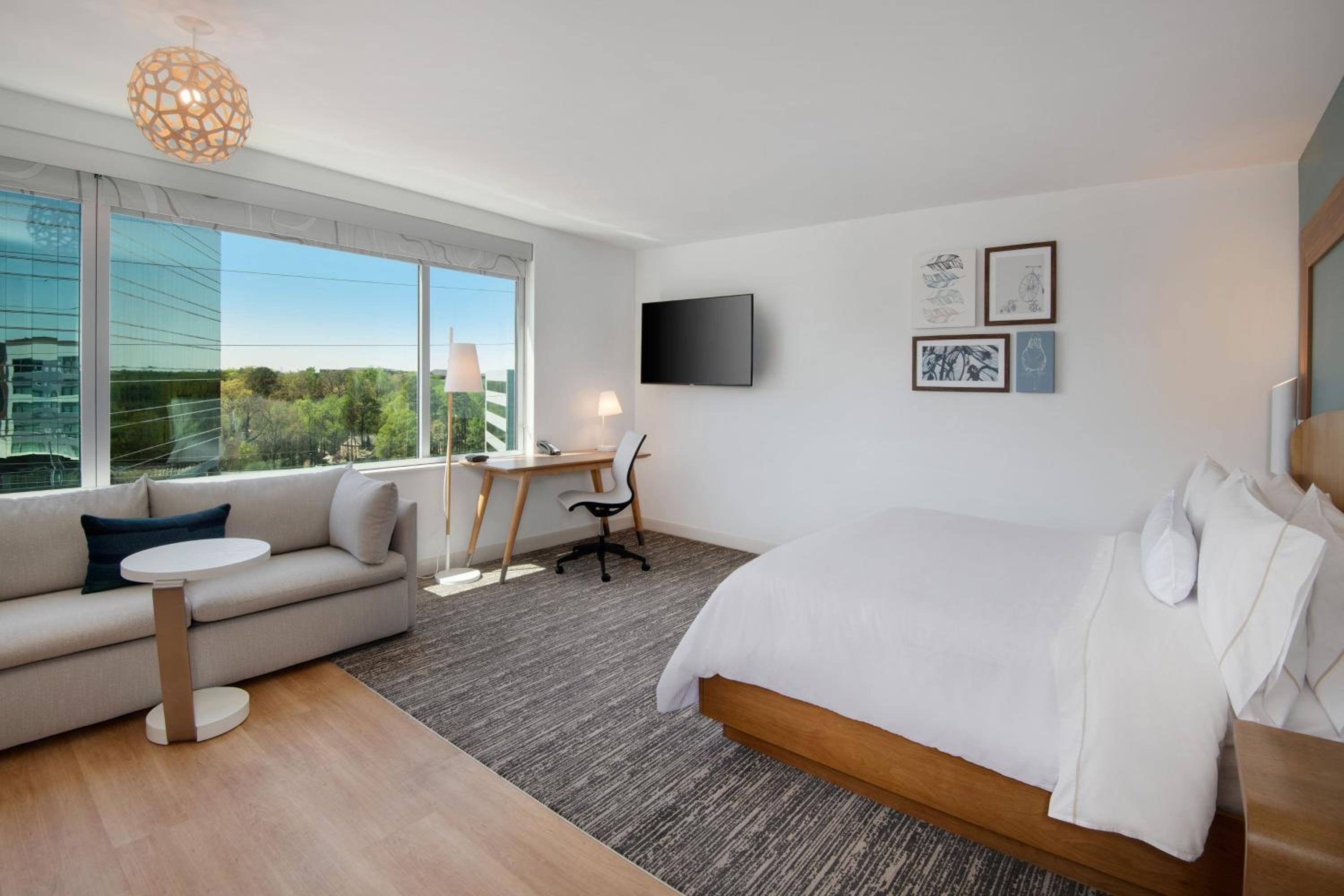King Studio with Sofa Bed and City View - Photo 1