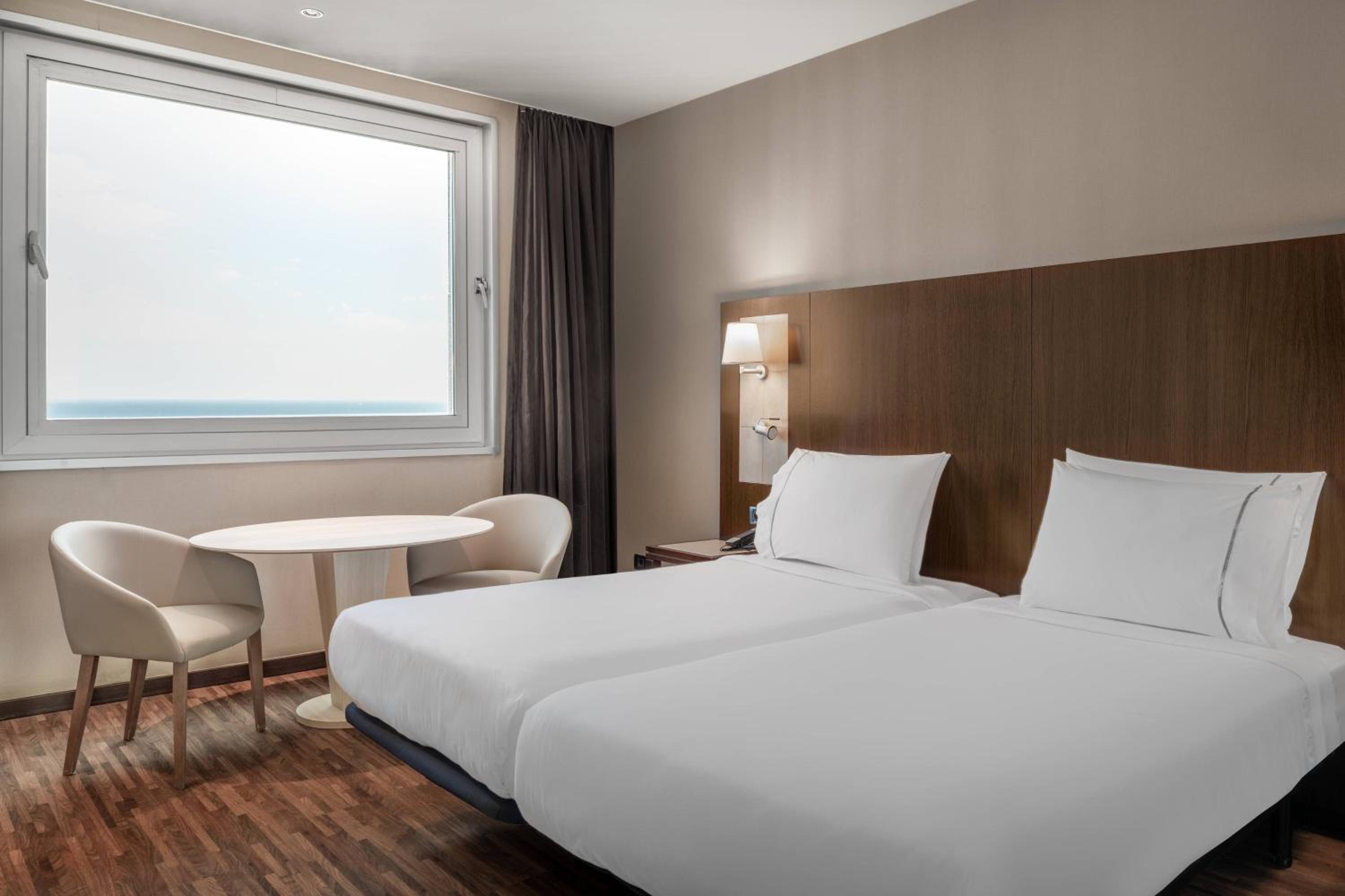 Twin Room With Sea View