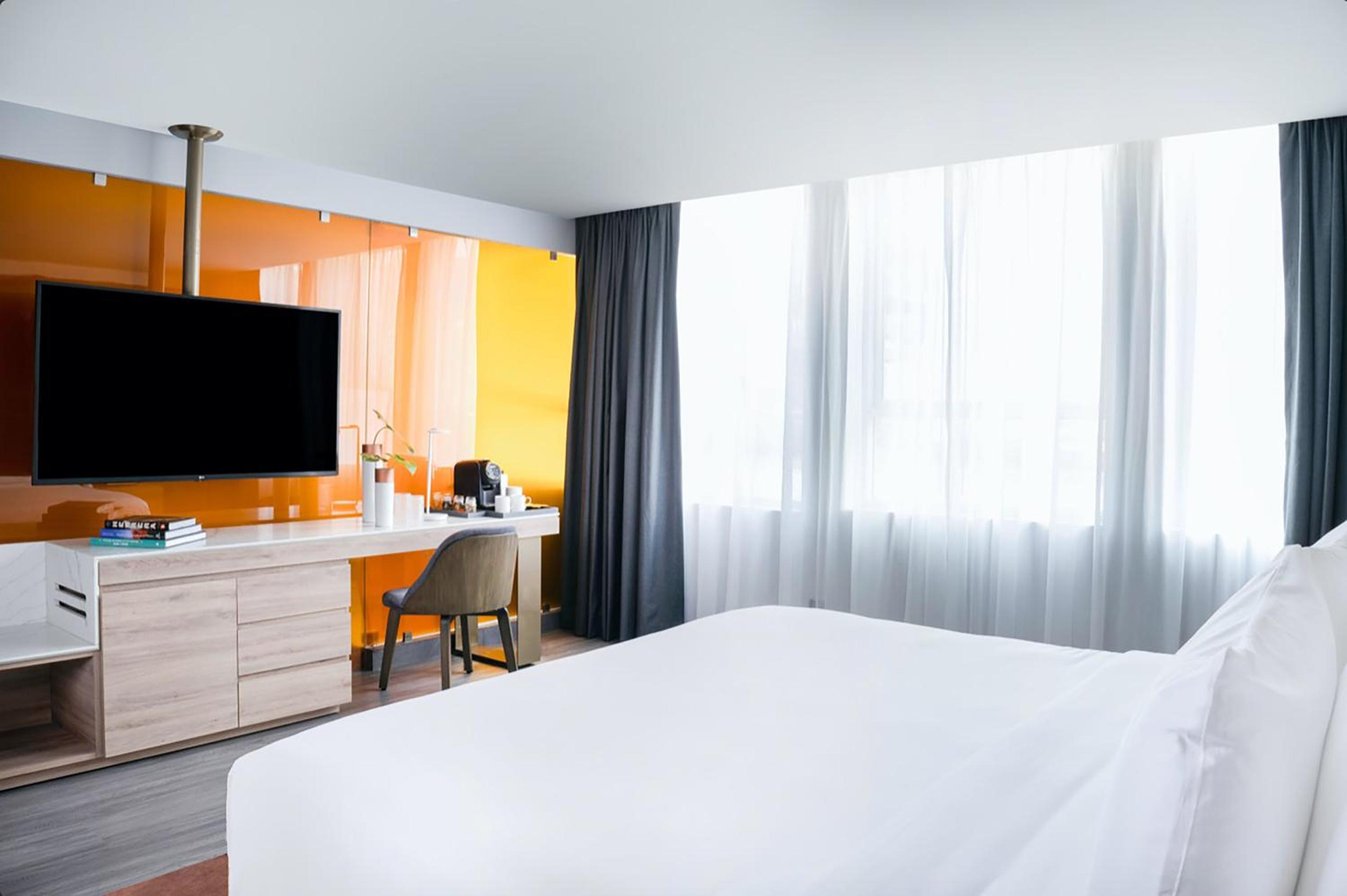 Superior King Room - Photo 6