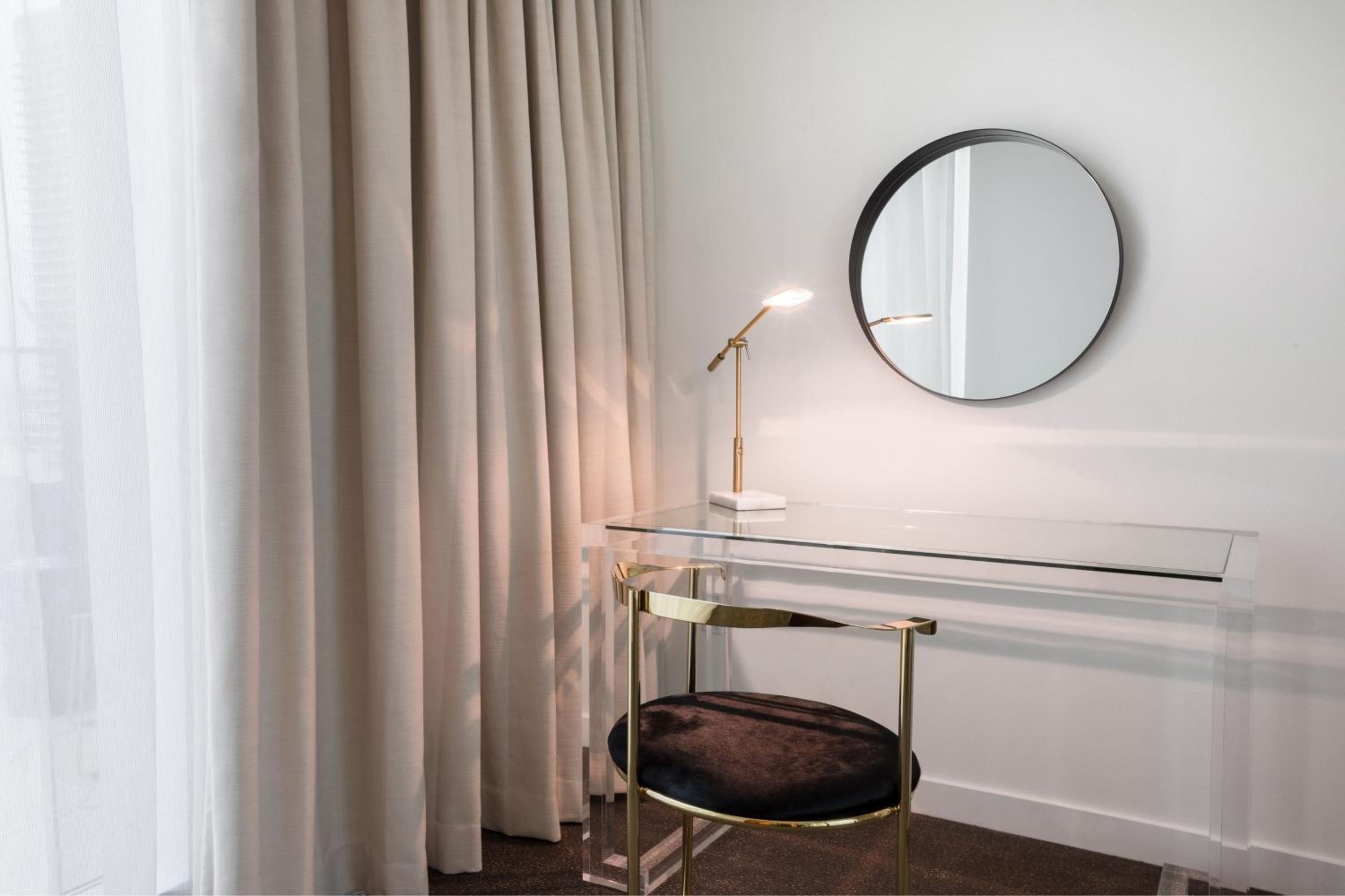 Executive King Room