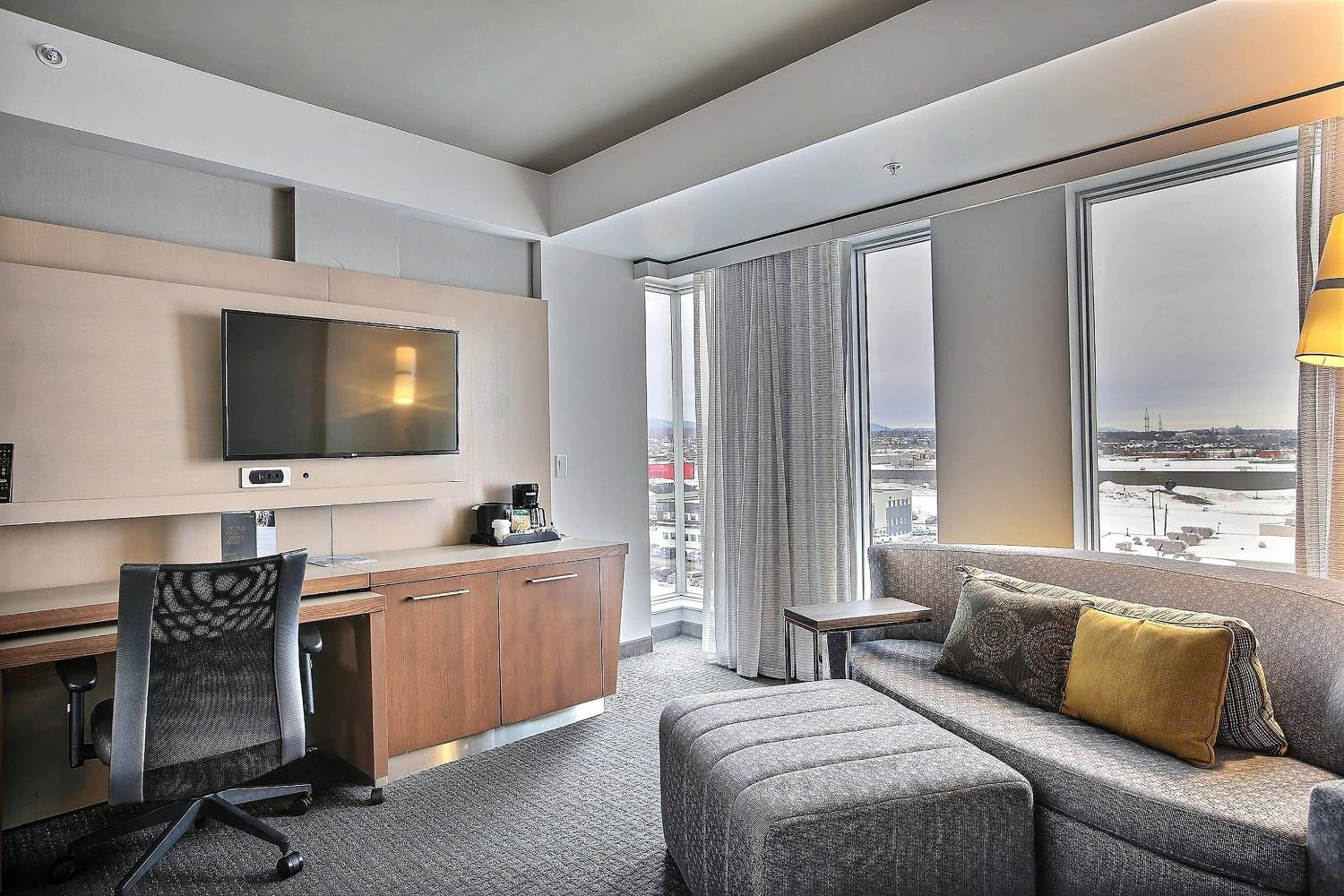 King Room with Sofa Bed