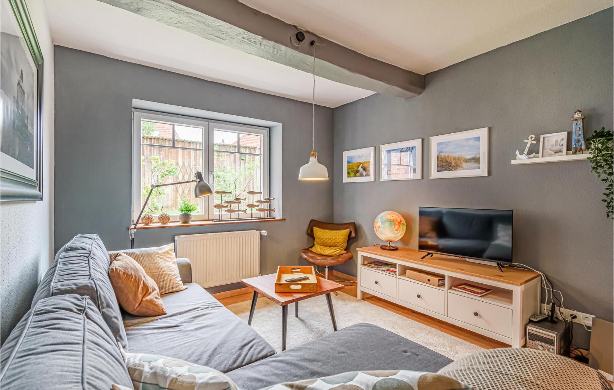 Two-Bedroom Holiday Home photo 2