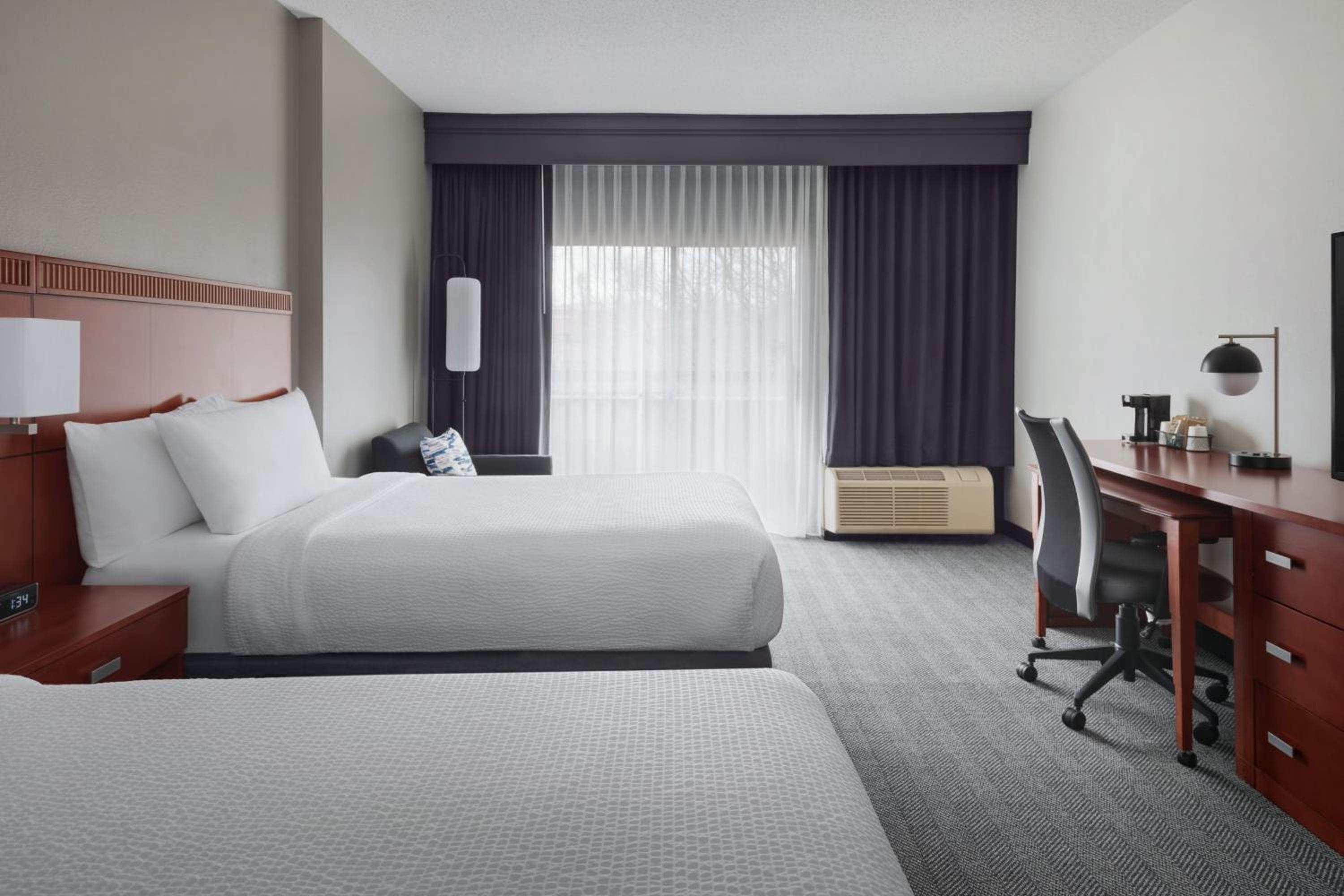 Guest Room with Two Double Beds