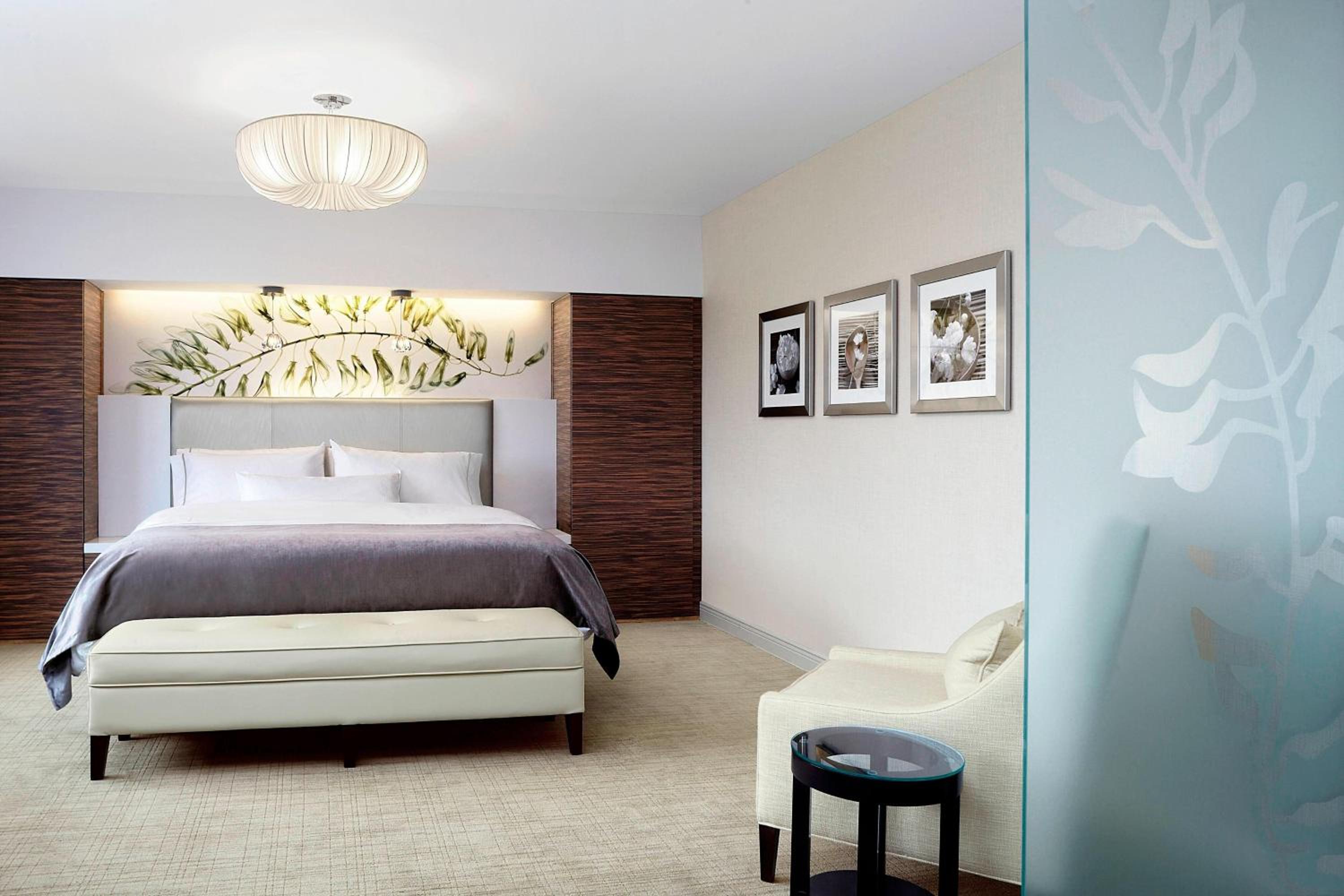 Executive Crown Suite, 1 Bedroom Presidential Suite