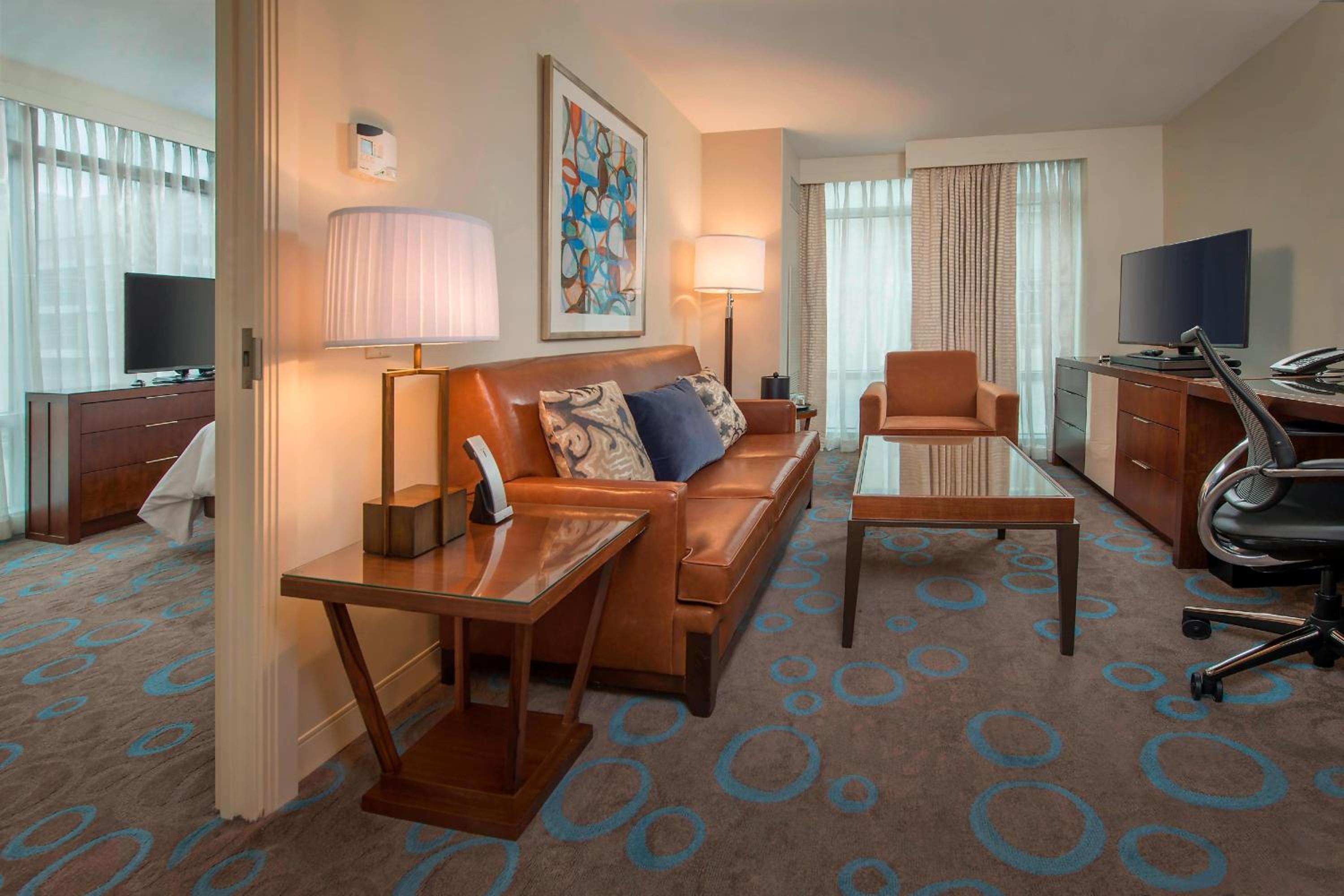 One-Bedroom Executive King Suite with Sofa Bed photo 1