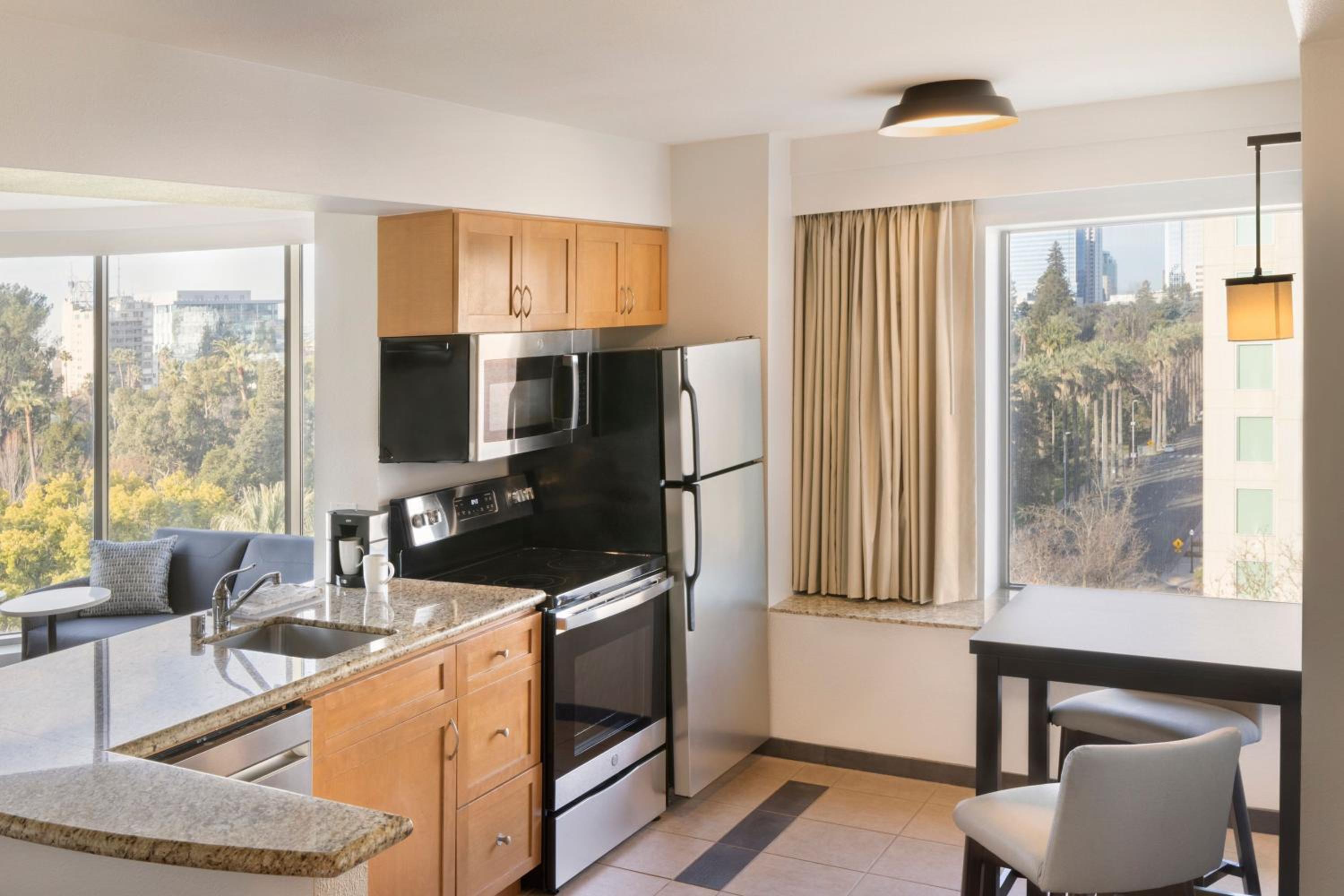 Two-Bedroom King Suite - Photo 2