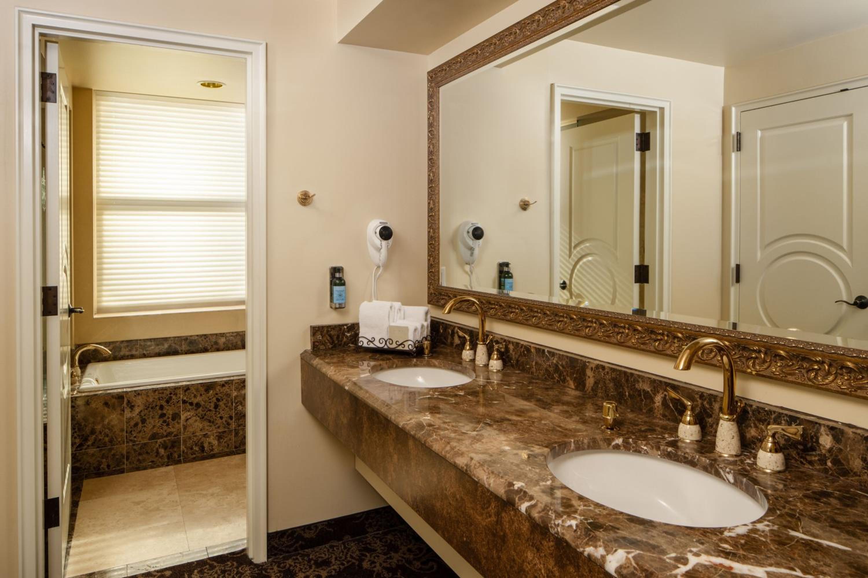 Parlor Suite