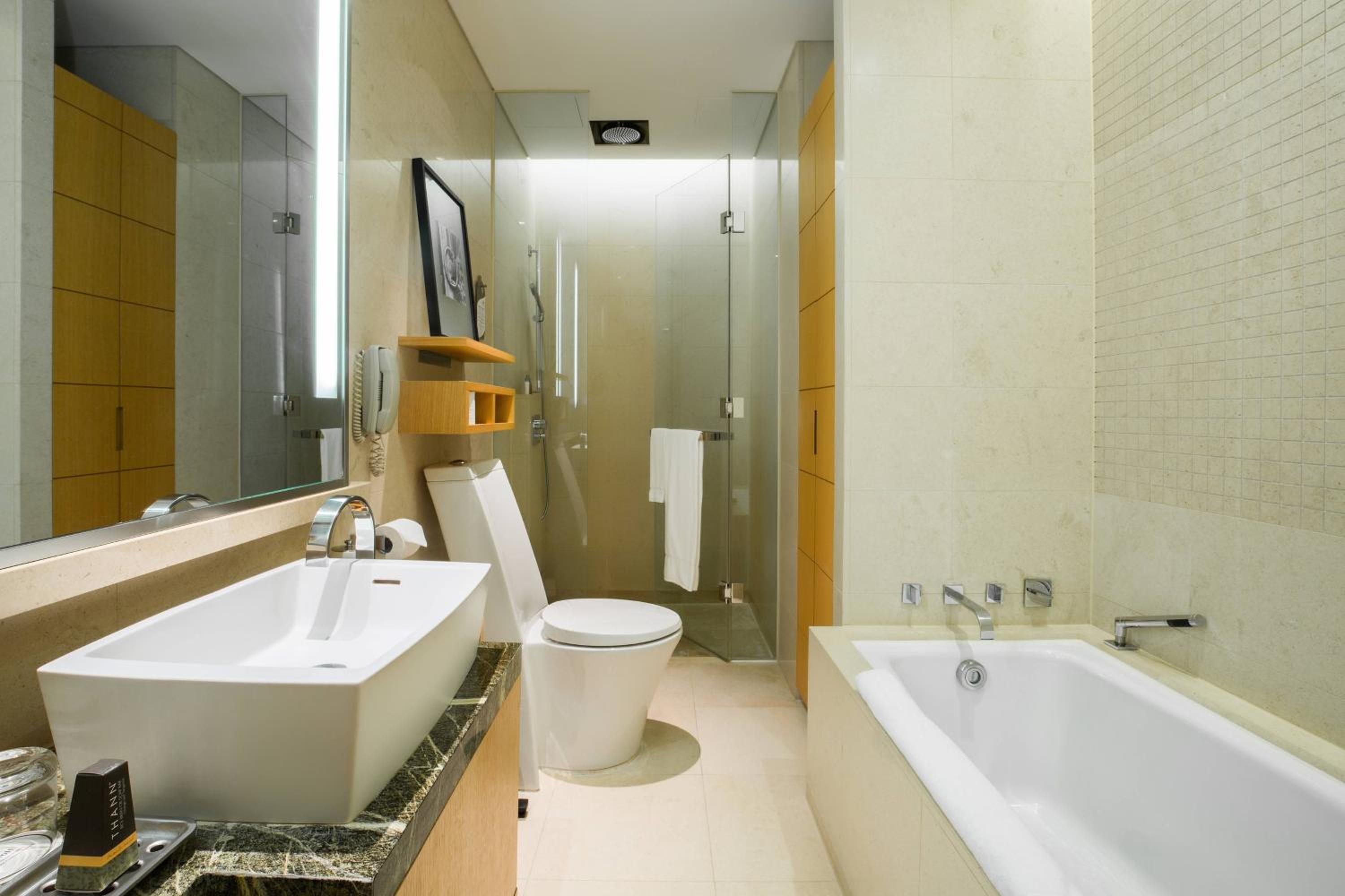 Two-Bedroom Executive Suite - Photo 4