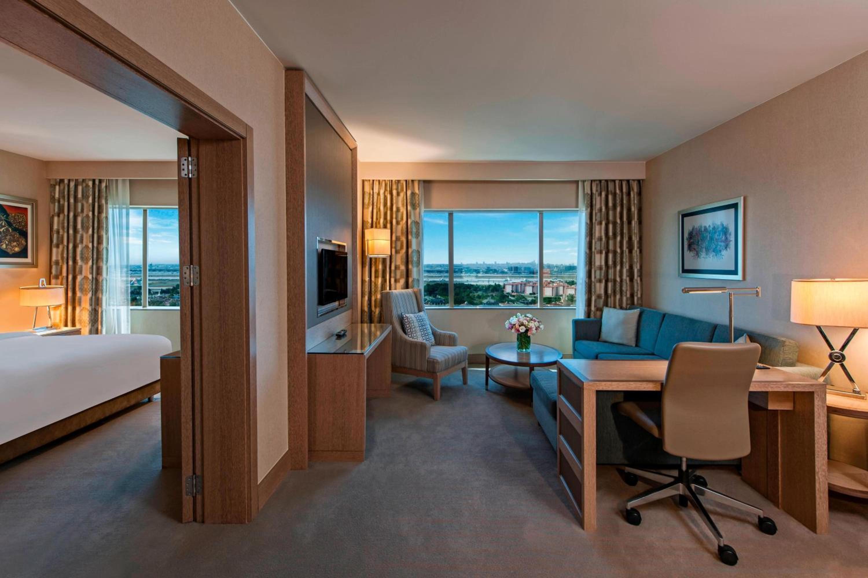 Marmara King Suite with Partial Sea View and Lounge Access