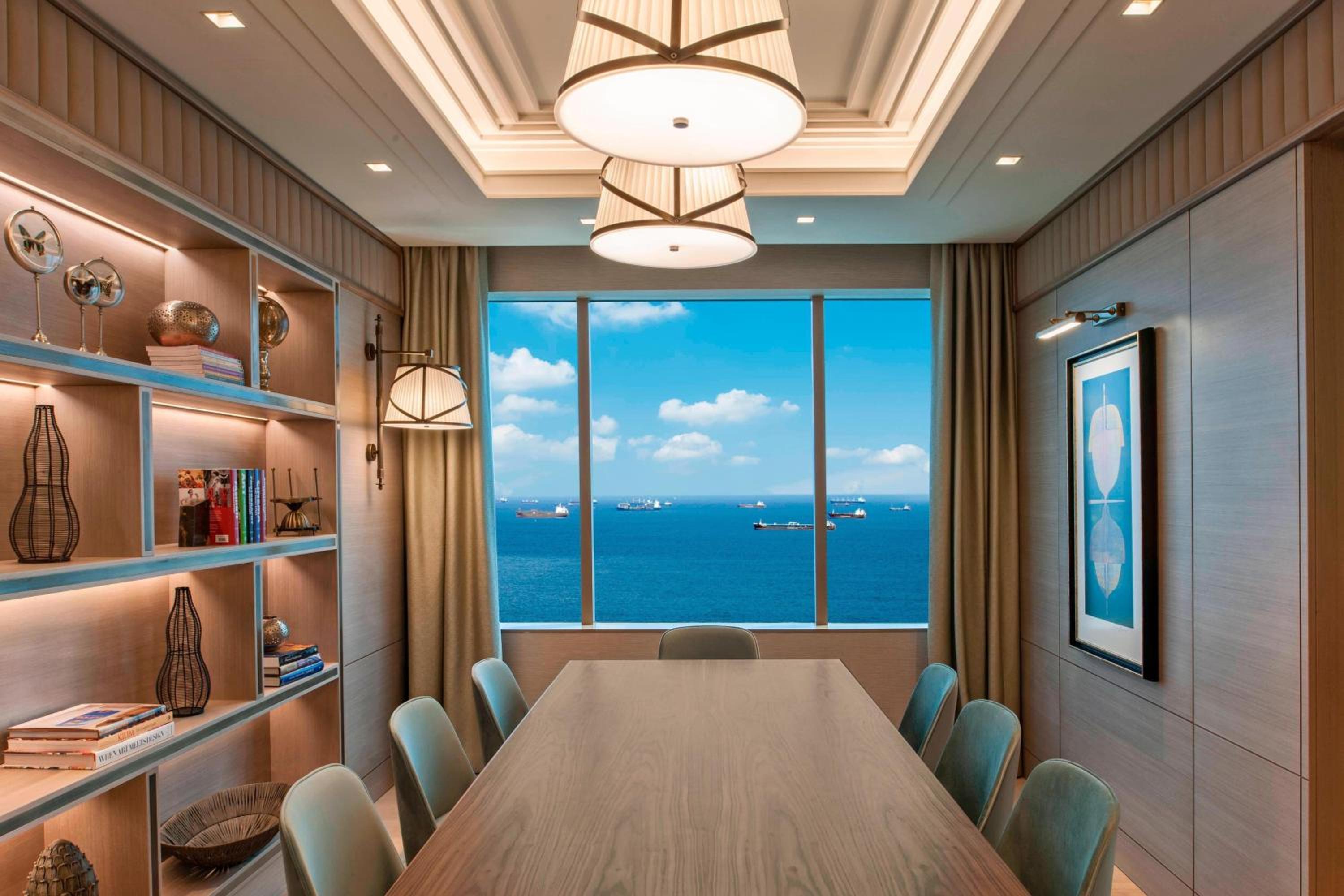Presidential Suite, Club lounge access, 1 King, Sea view