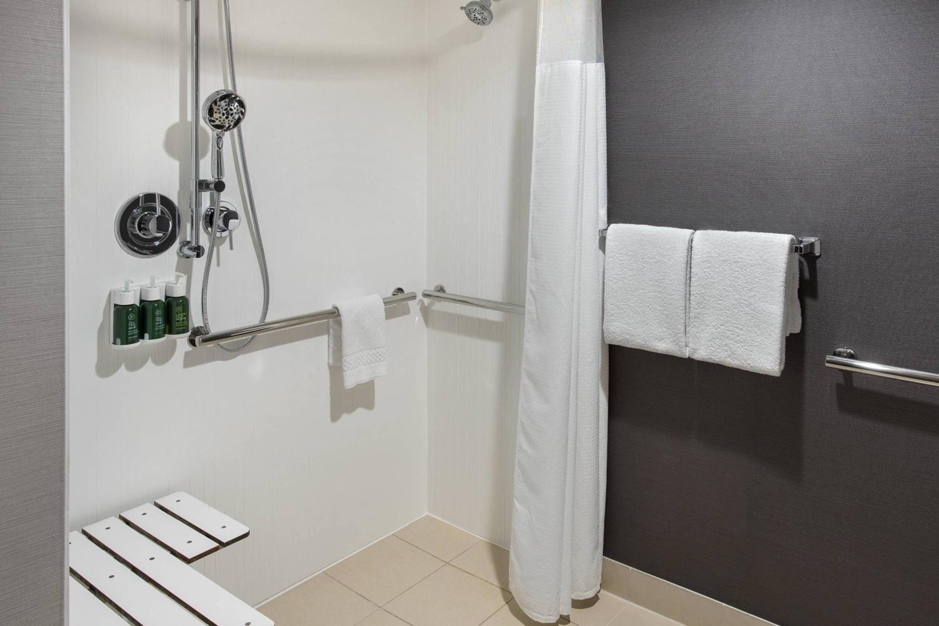 Courtyard by Marriott Poughkeepsie, Billede 3