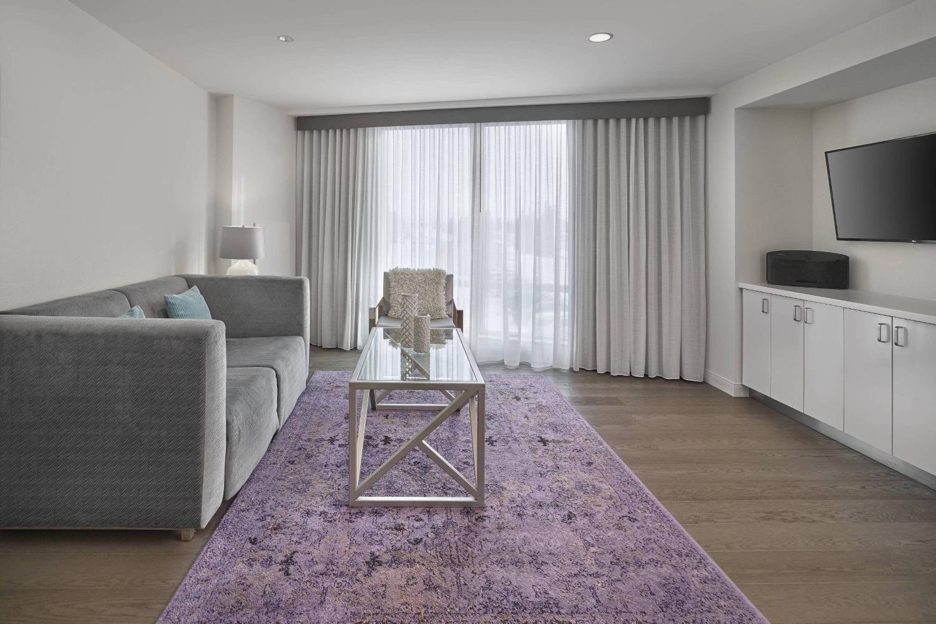 Club Suite photo 1