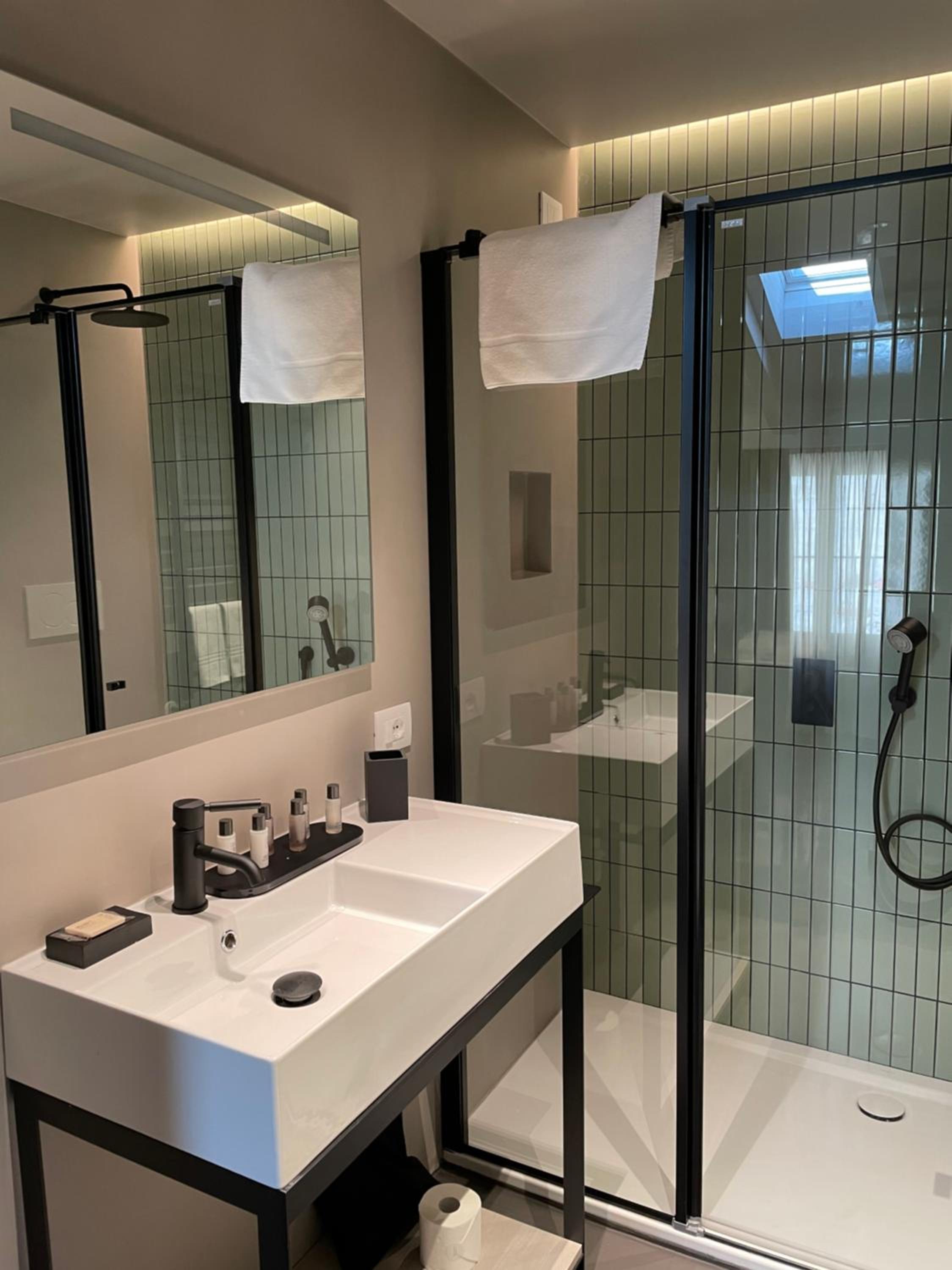 Junior Suite - Photo 10