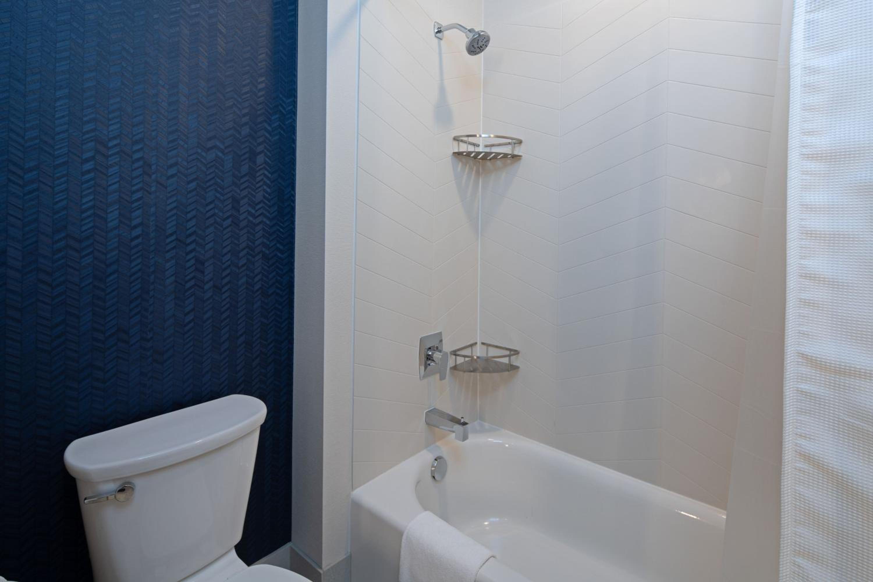 Queen Room with Two Queen Beds - Hearing Accessible photo 3