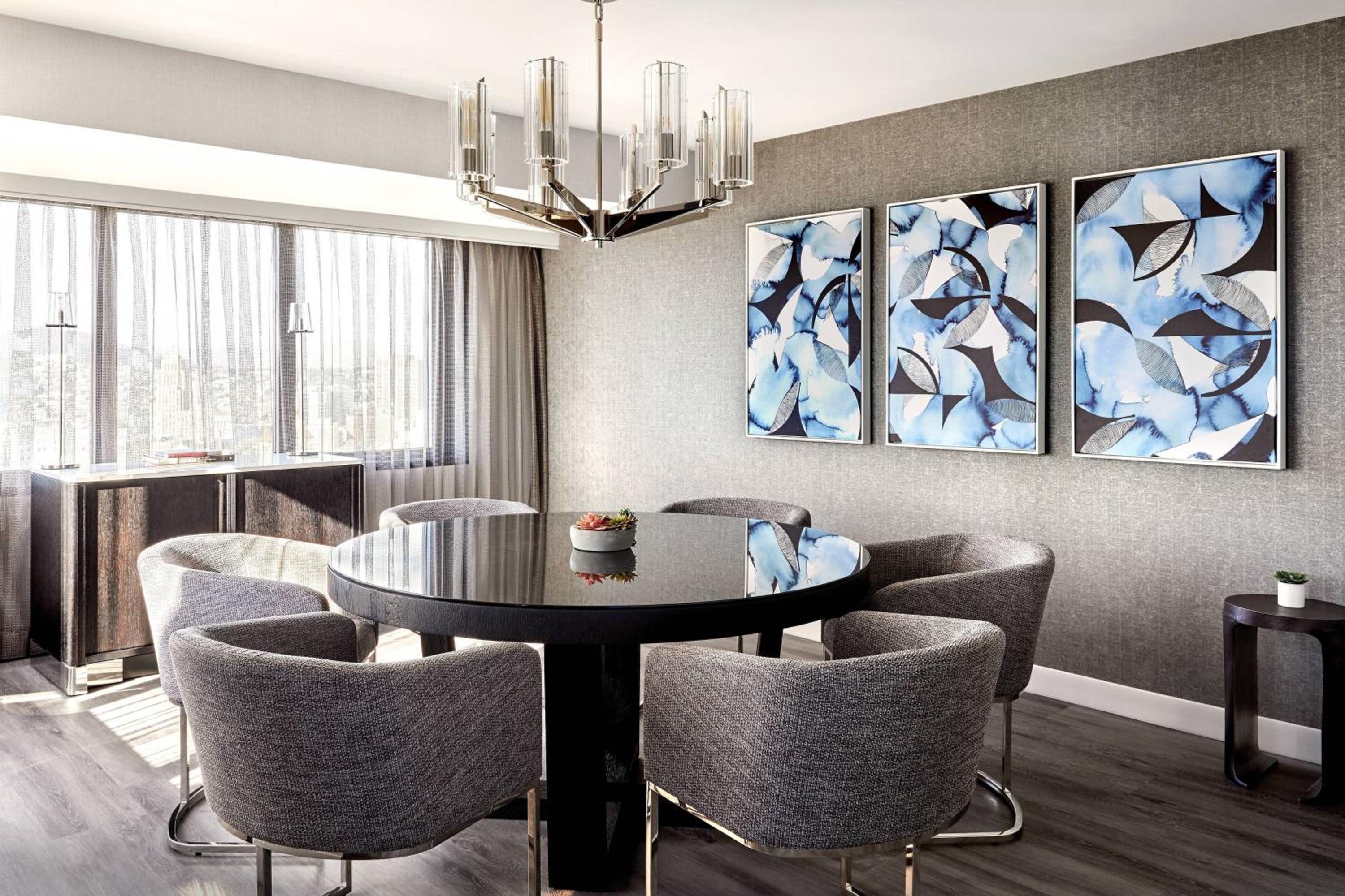 Vise Presidential Suite, Suite, 1 King, Balcony