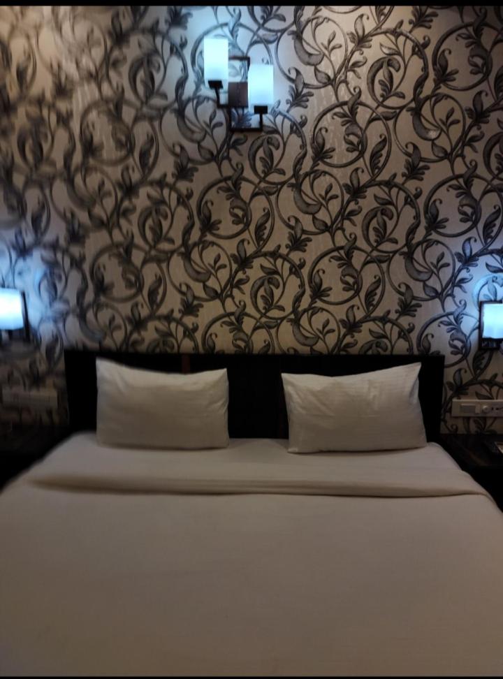 Standard Double Room - Photo 6