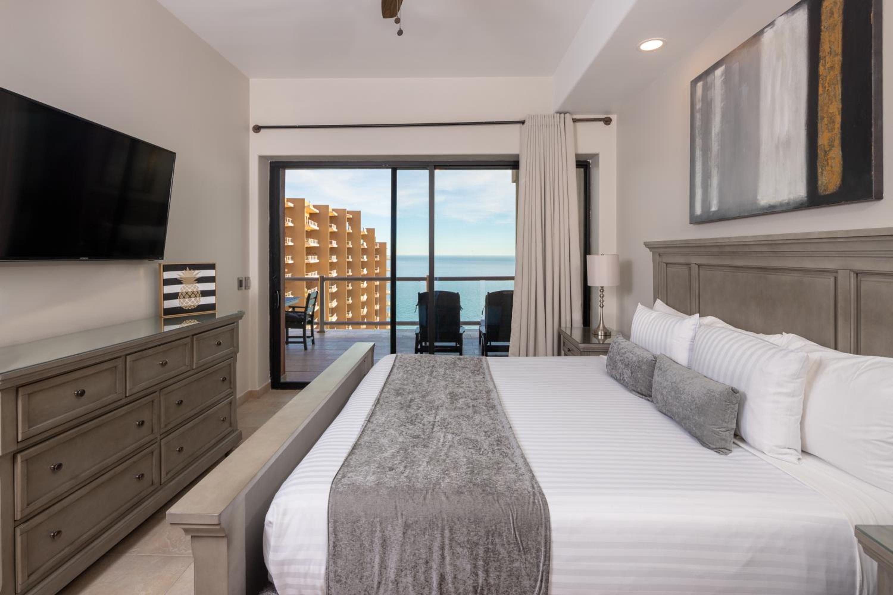 Apartment with Sea View photo 1