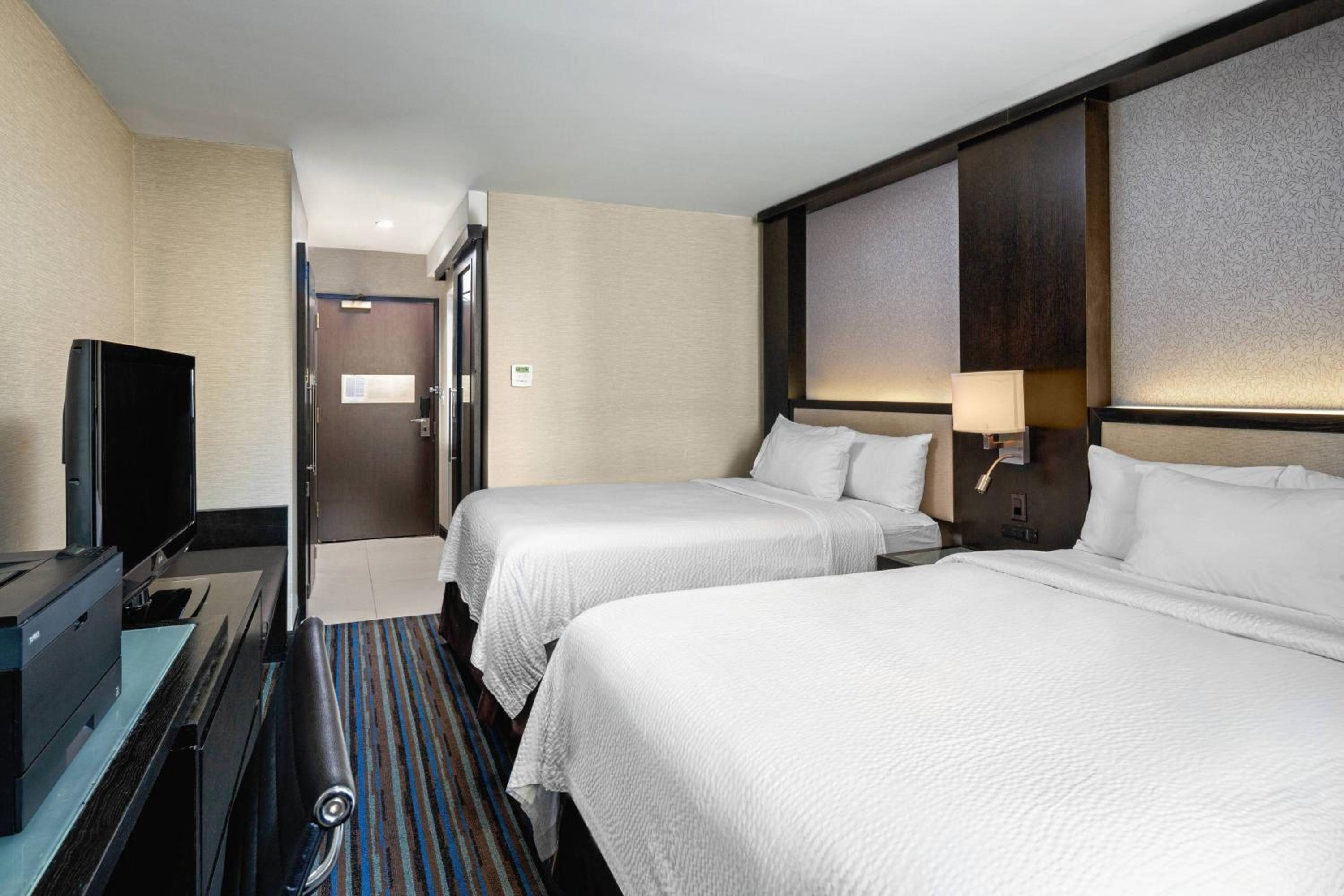 Executive Double Room with Two Double Beds - Top Floor
