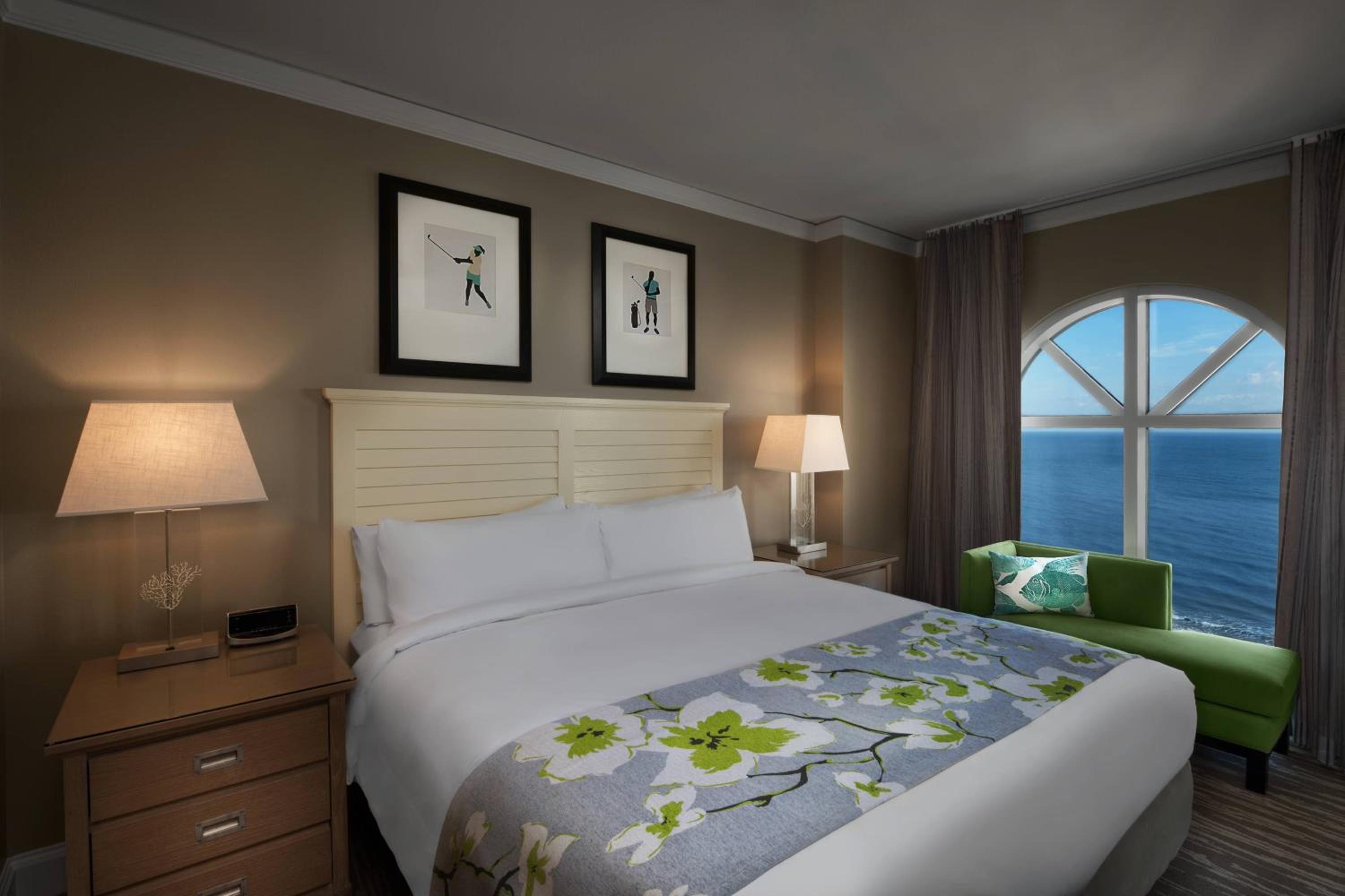 Two-Bedroom Oceanfront Villa with Balcony and Adapted Tub - Mobility Accessible photo 3