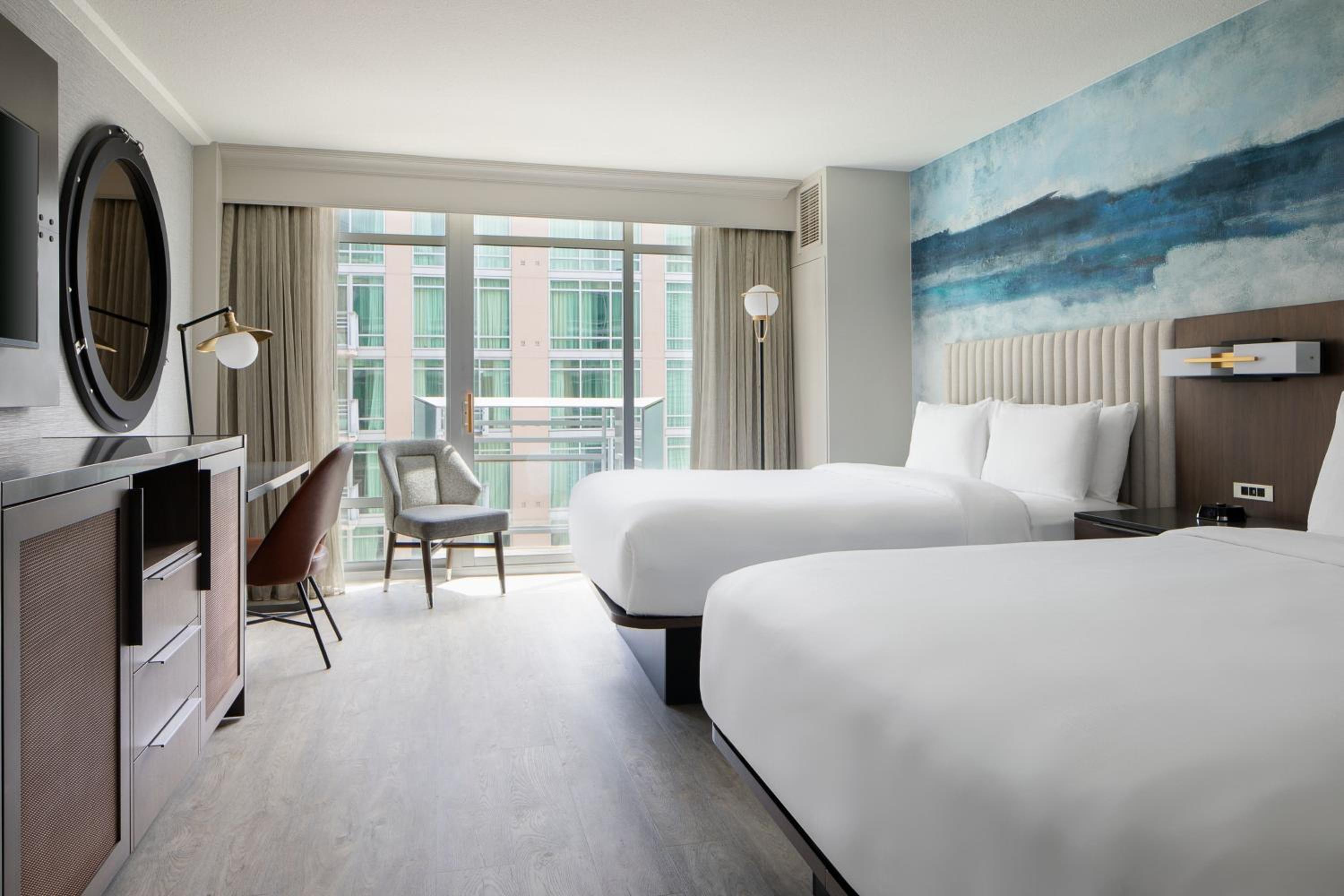 Double Room with 2 Double Beds - Photo 1