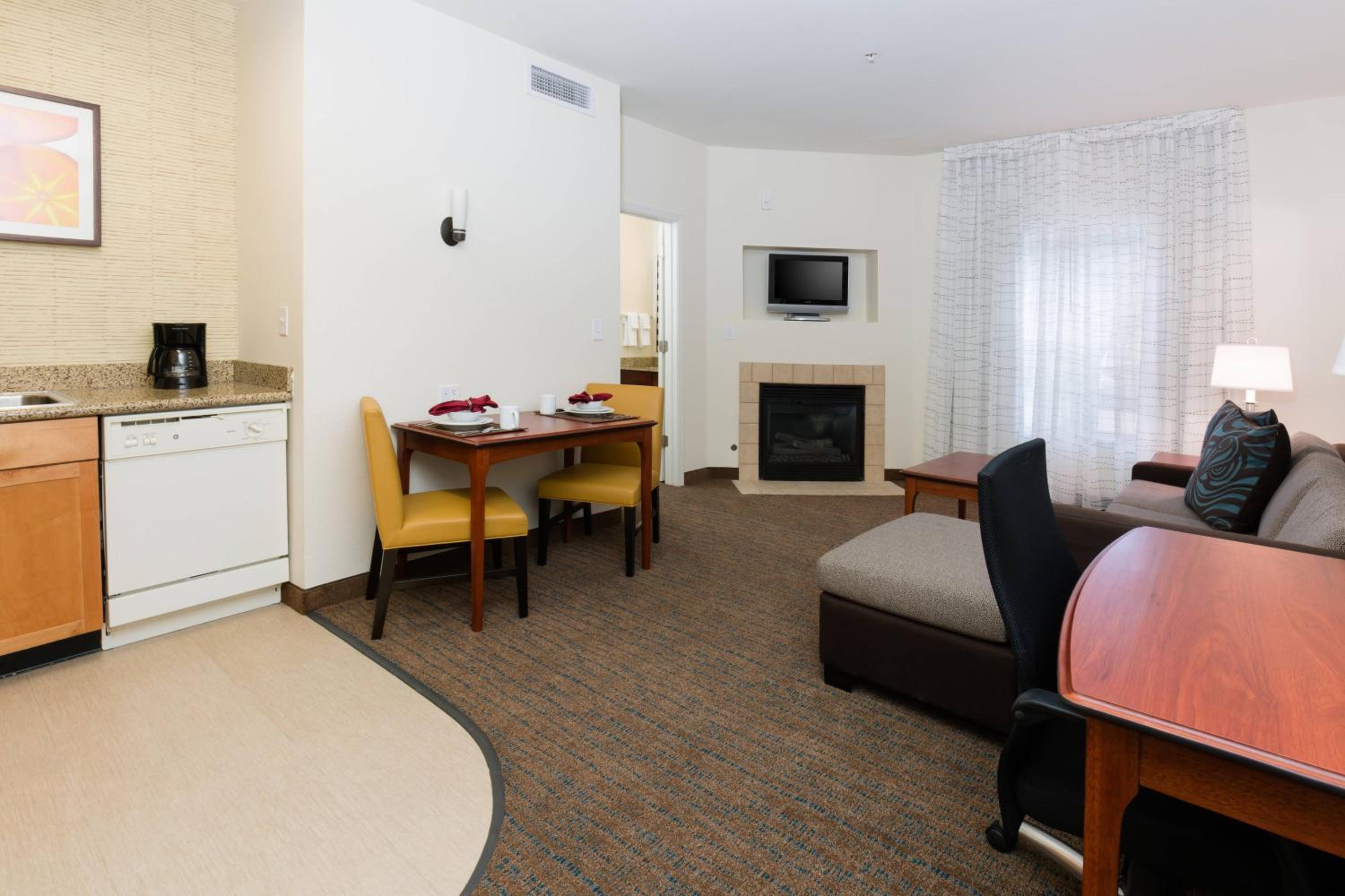 One-Bedroom King Suite - Photo 1