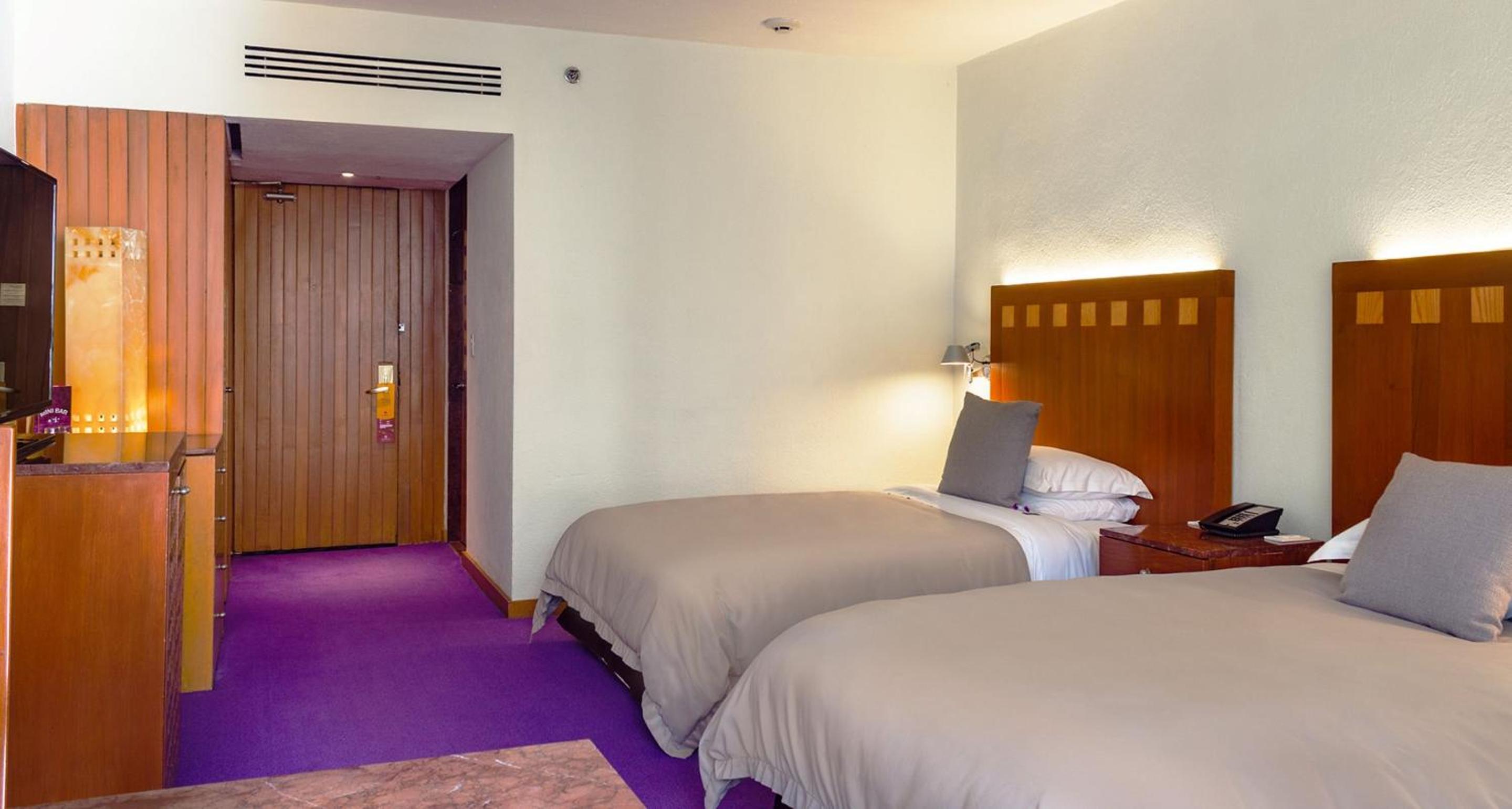 Deluxe Two Beds