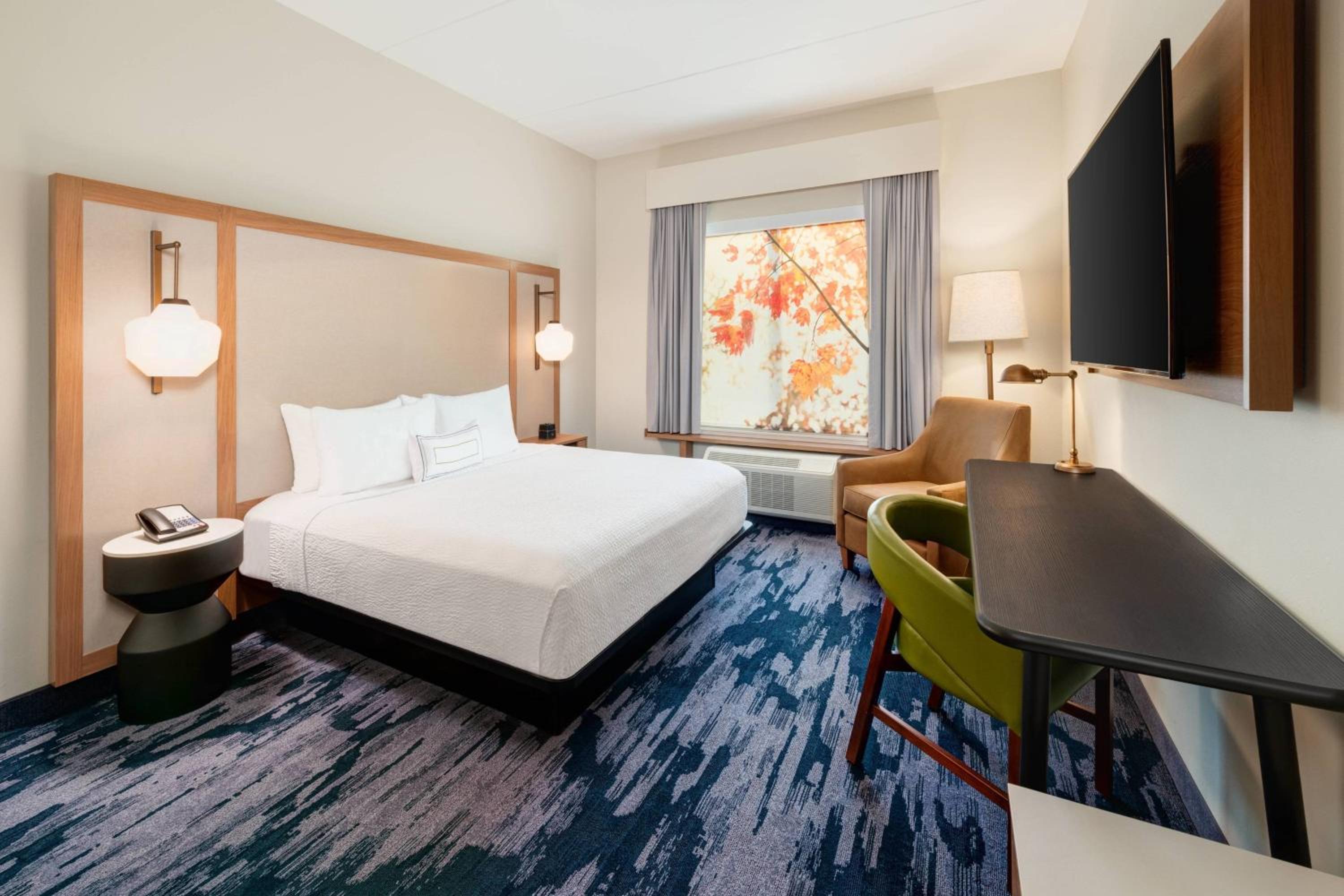Guest Room, 1 King