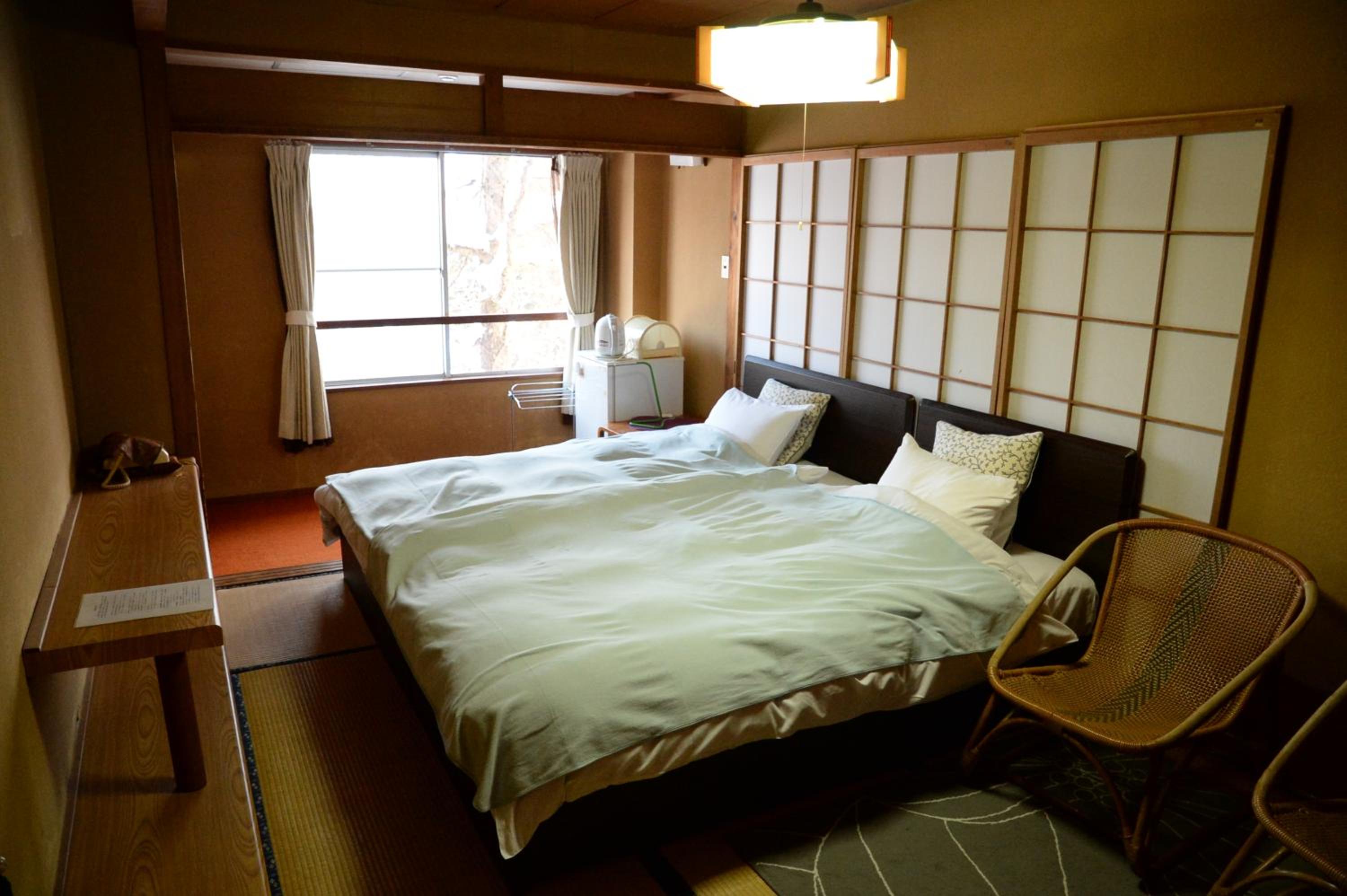 Standard Twin Room photo 3