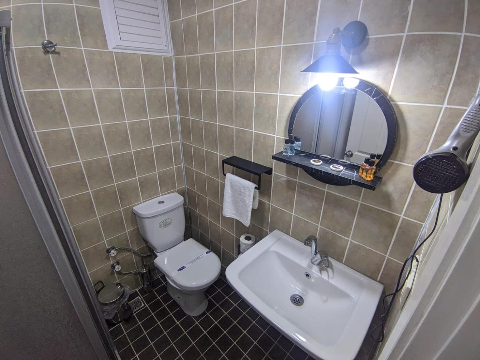 Deluxe Double Room with Sea View - Photo 18