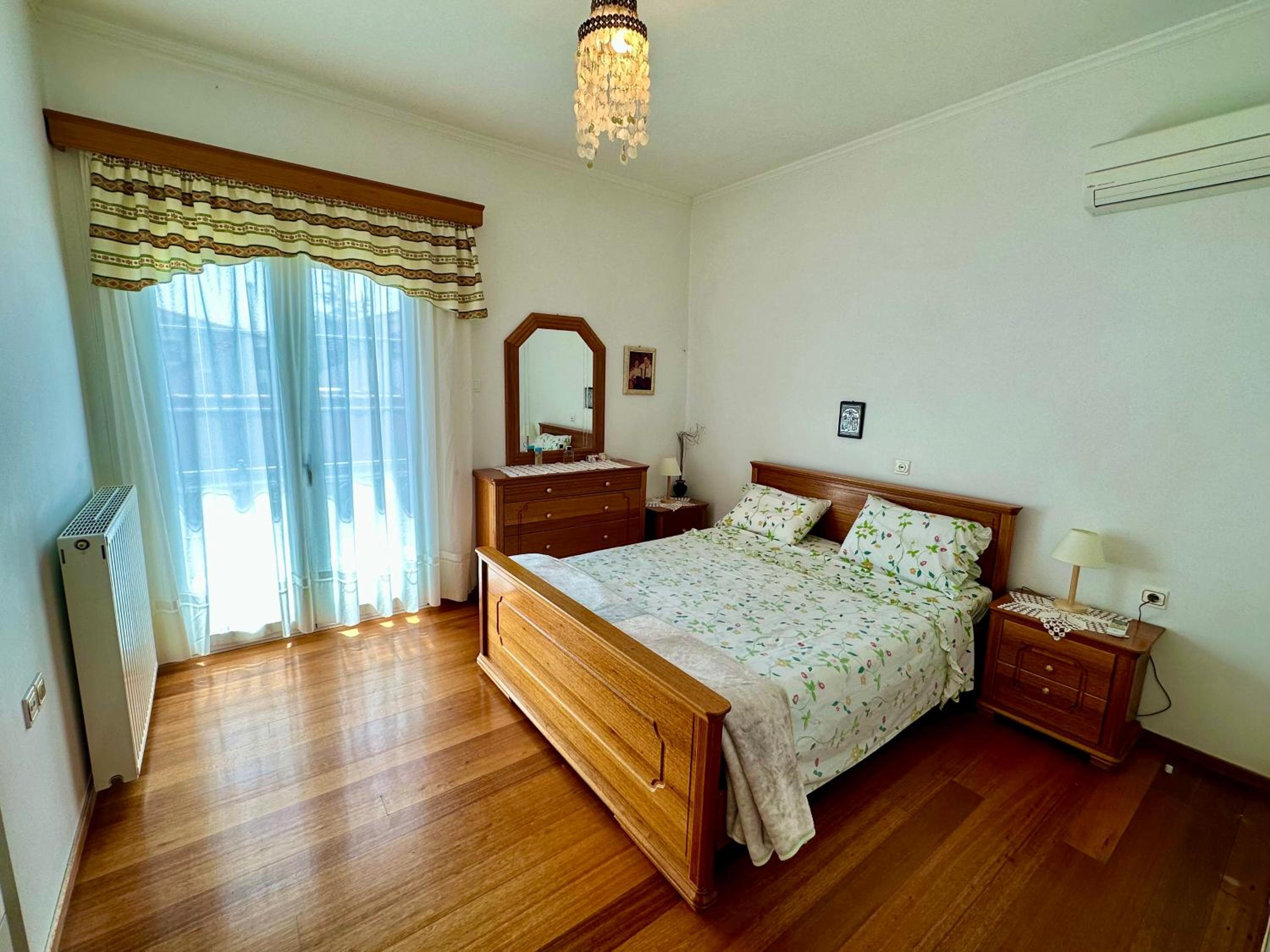 Three-Bedroom Villa photo 1