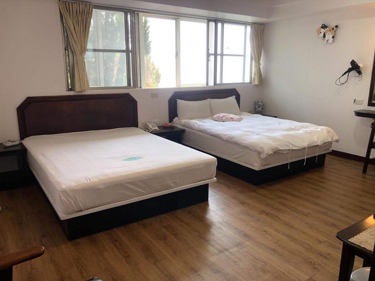 Standard Double Room - Photo 4