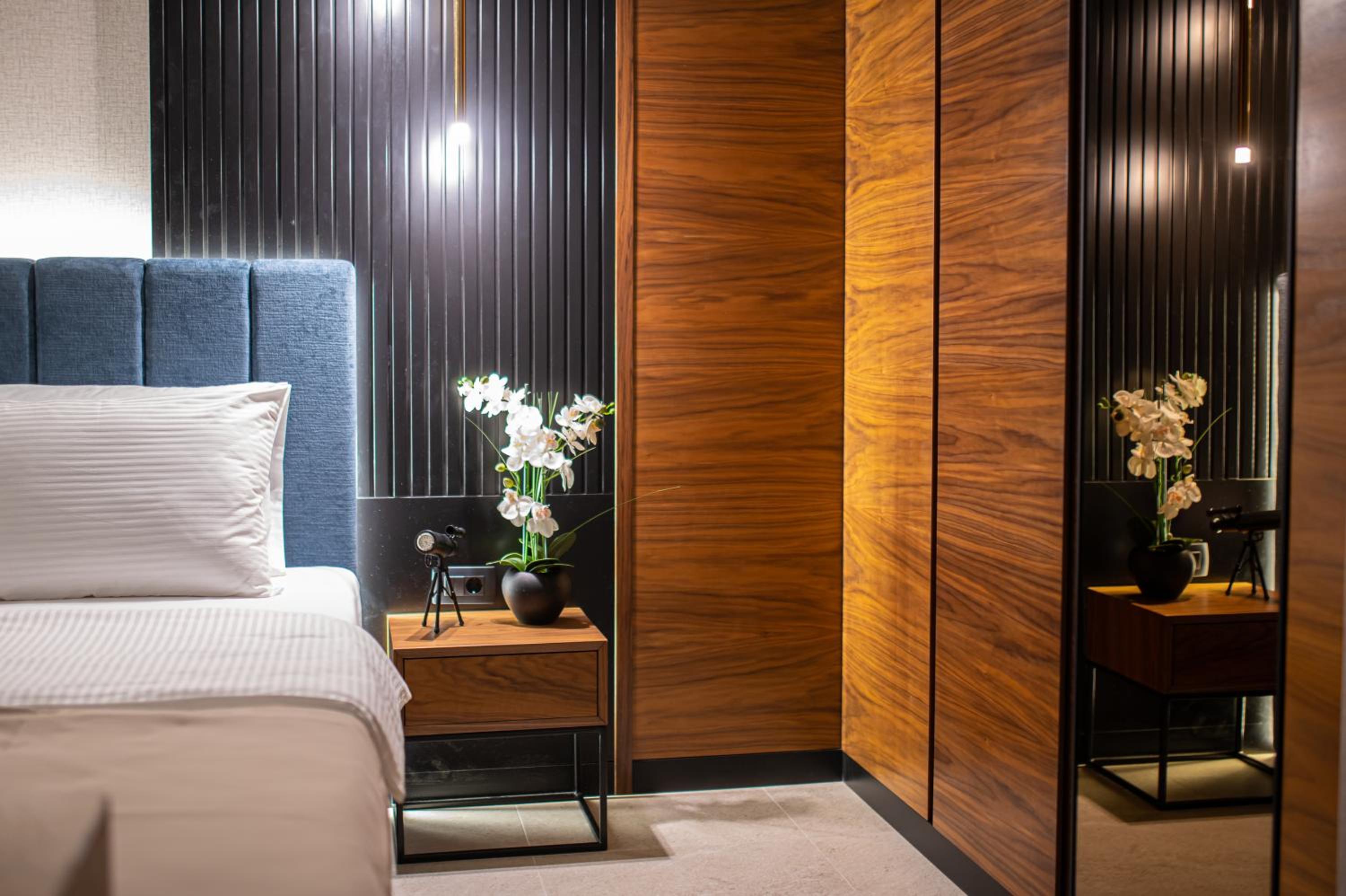 Studio Apartment photo 1