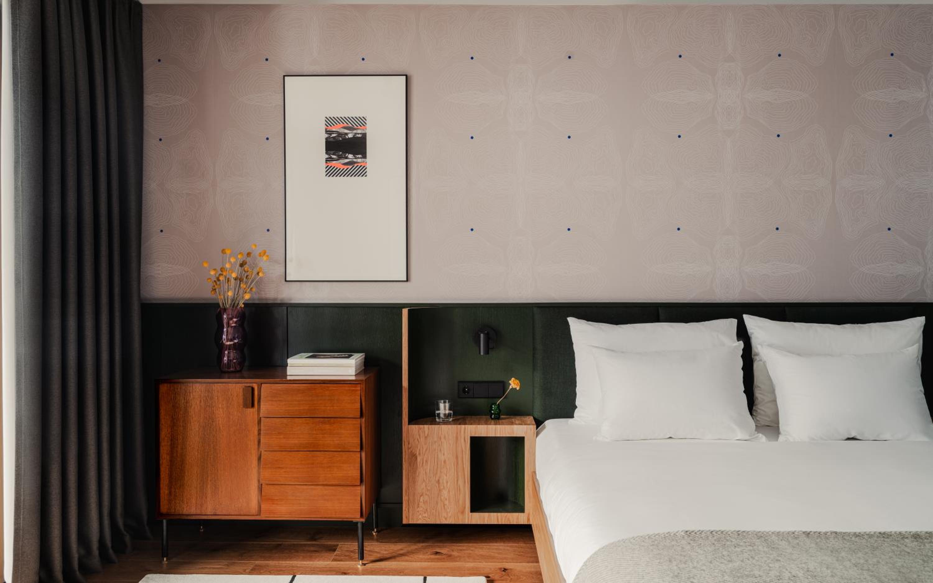 Deluxe Double Room with Balcony photo 1