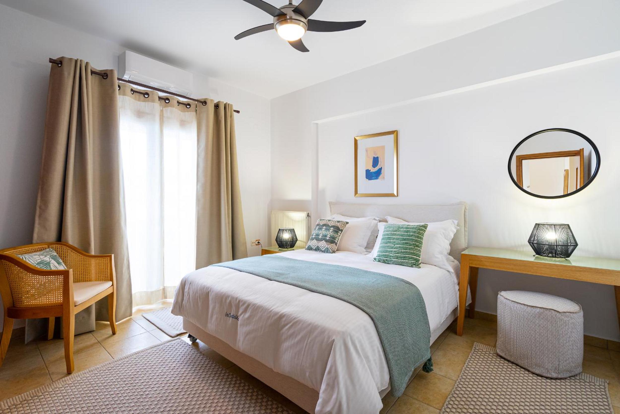 Three-Bedroom House - Photo 12