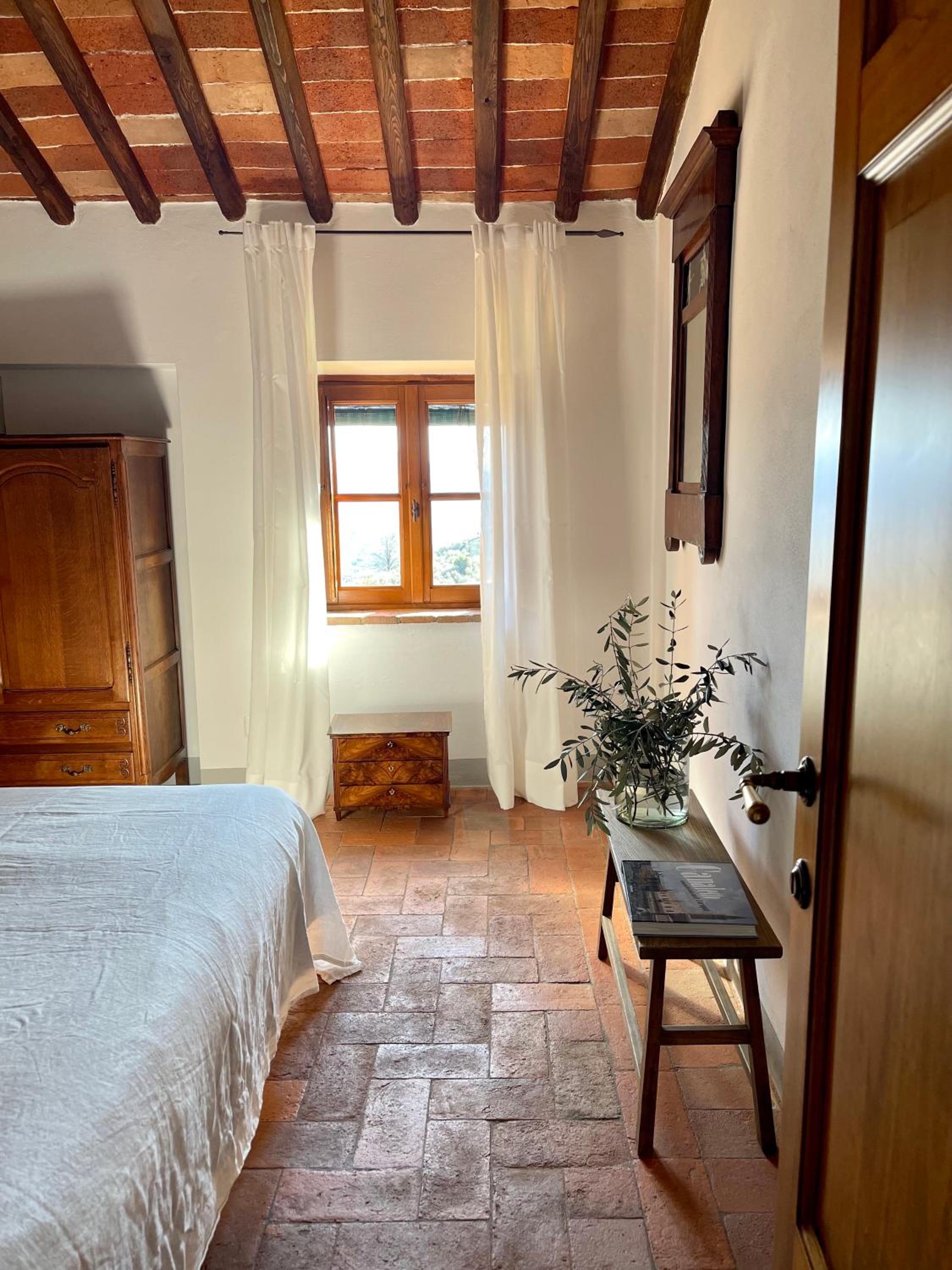 Three-Bedroom Villa photo 3